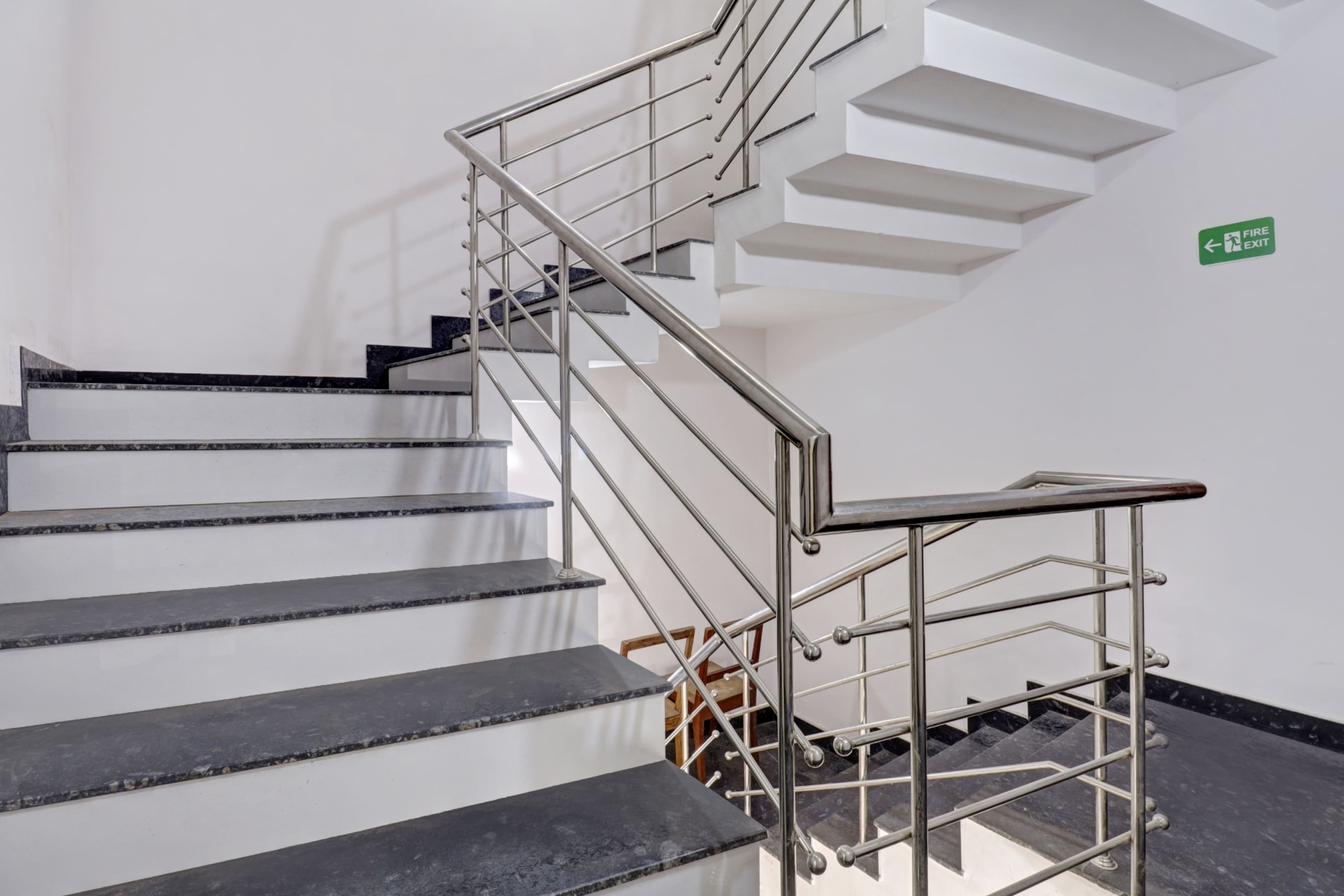 Super Hotel O Anayara Near Lulu Mall Formerly Timber Residency in Thiruvananthapuram