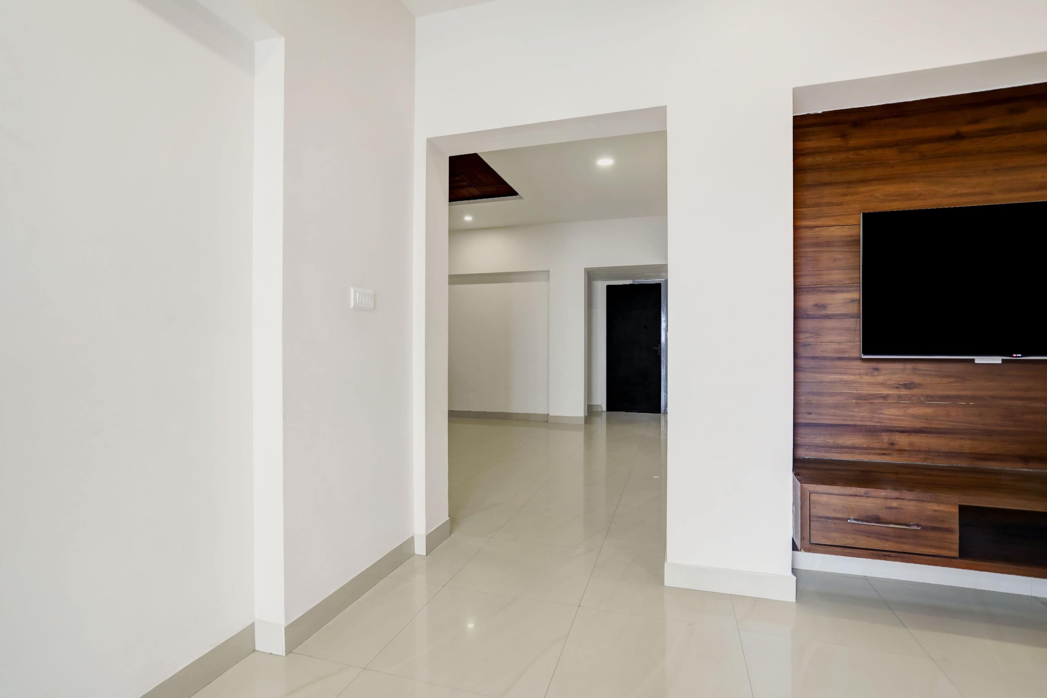 Super Hotel O Ashok Nagar Near JNTU College in Hyderabad