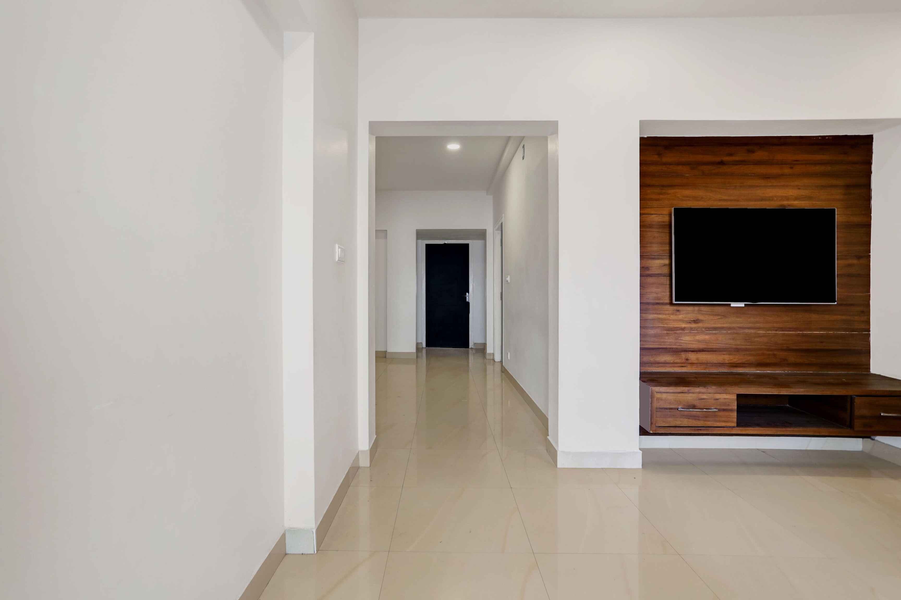 Super Hotel O Ashok Nagar Near JNTU College in Hyderabad