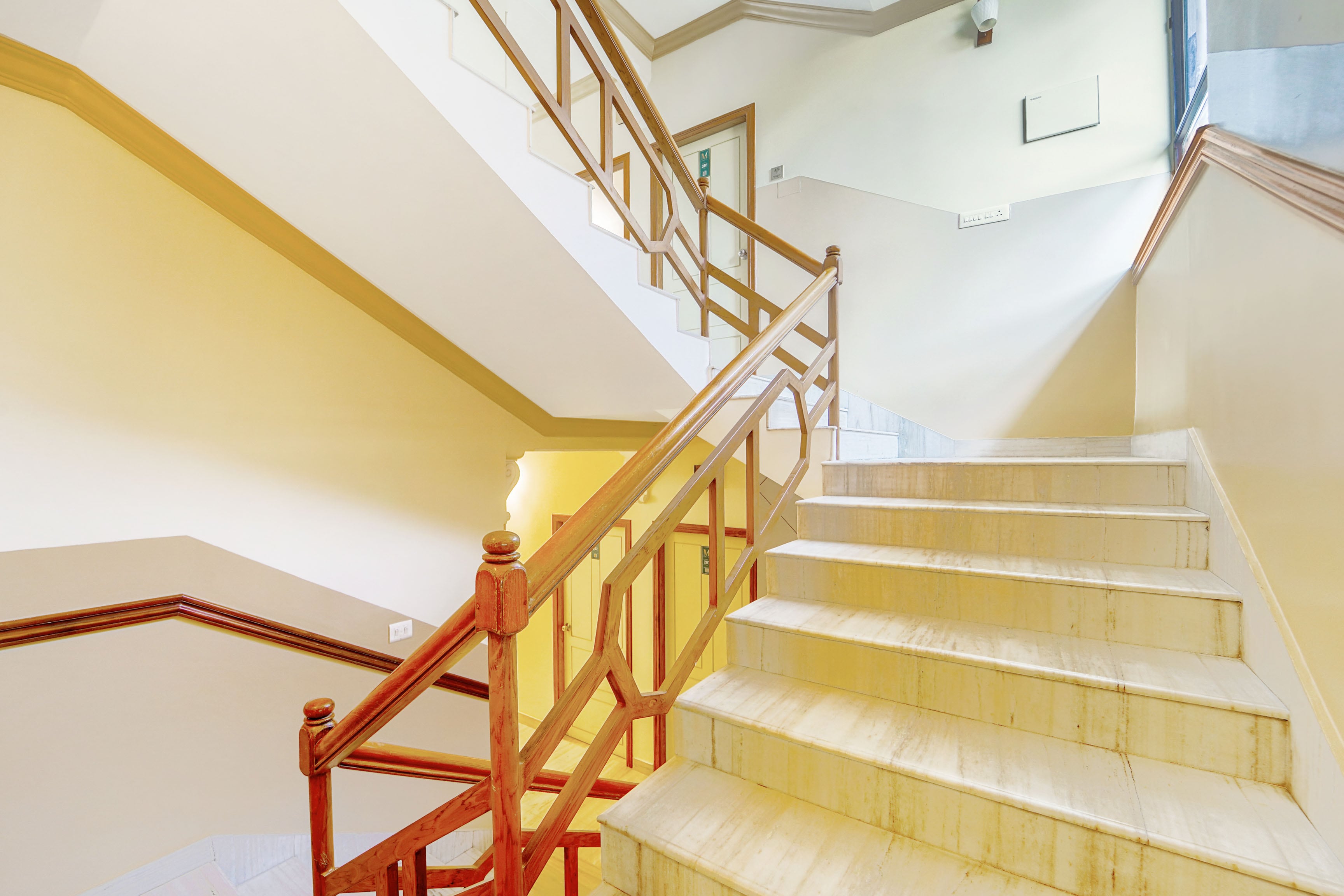 Super Hotel O Broadway Ernakulam in Kochi