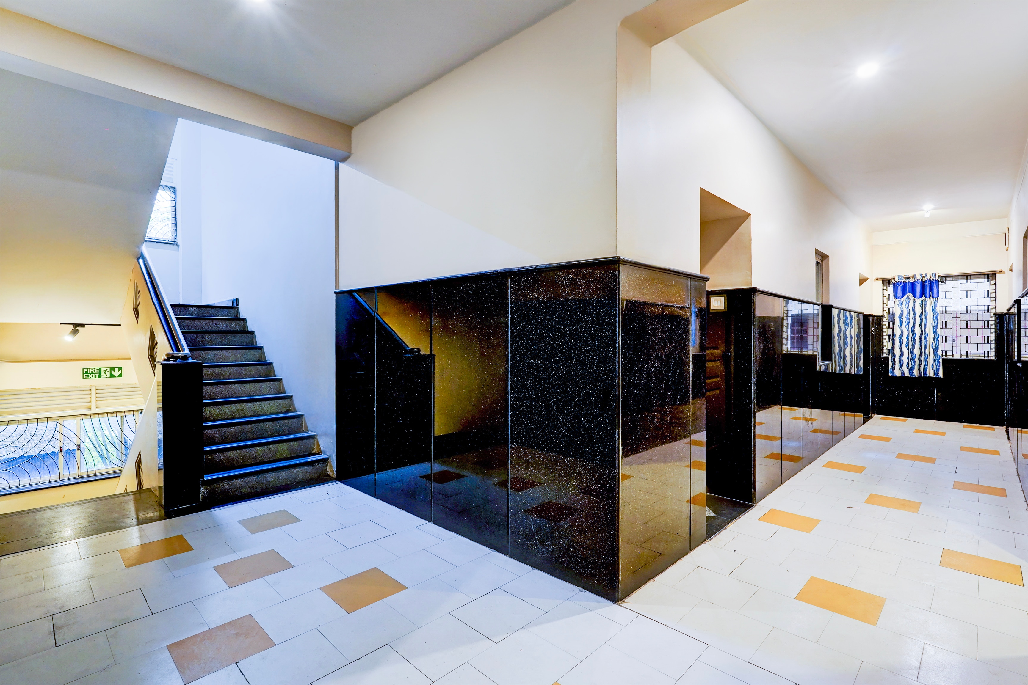 Super Hotel O Chrompet Near Rela Hospital in Chennai