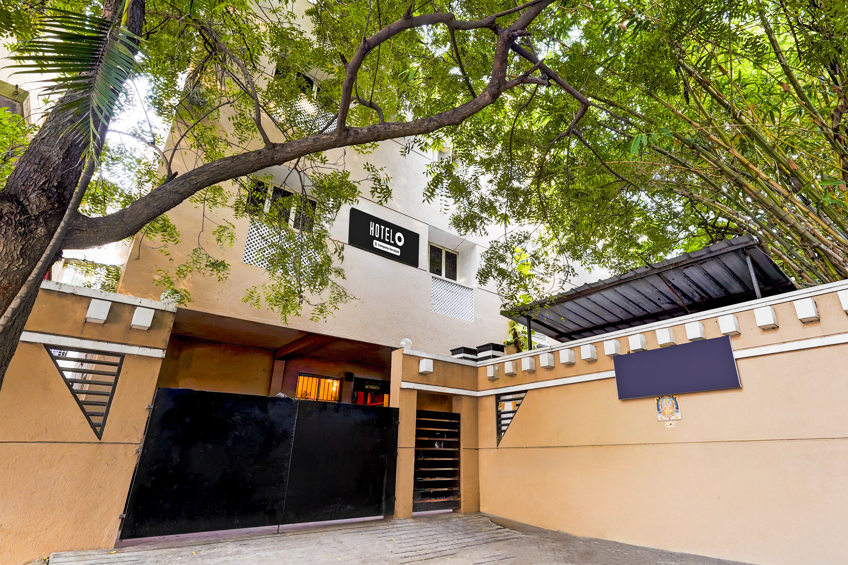 Super Hotel O Chrompet Near Rela Hospital in Chennai