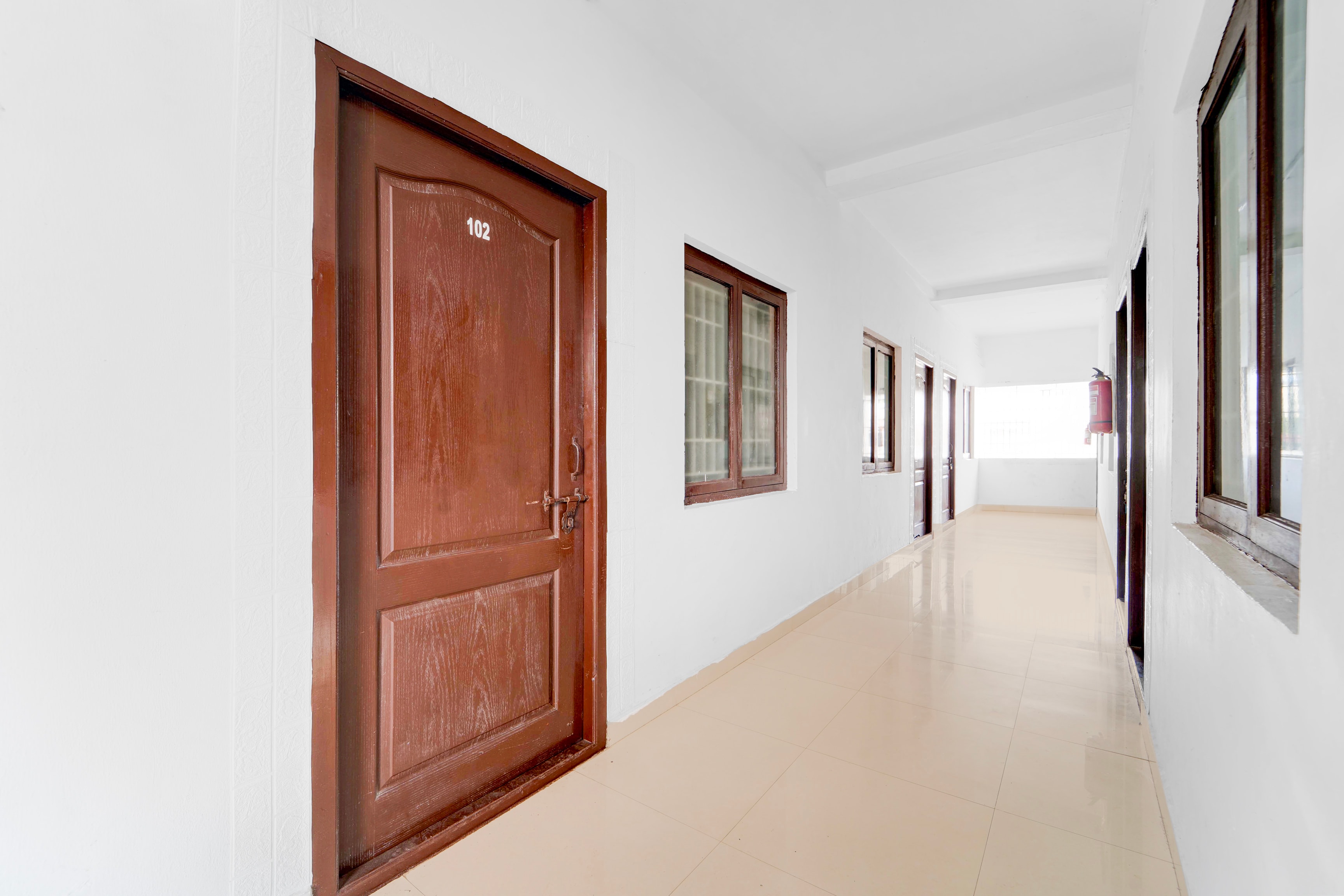 Super Hotel O Coimbatore International Airport East Zone in Coimbatore