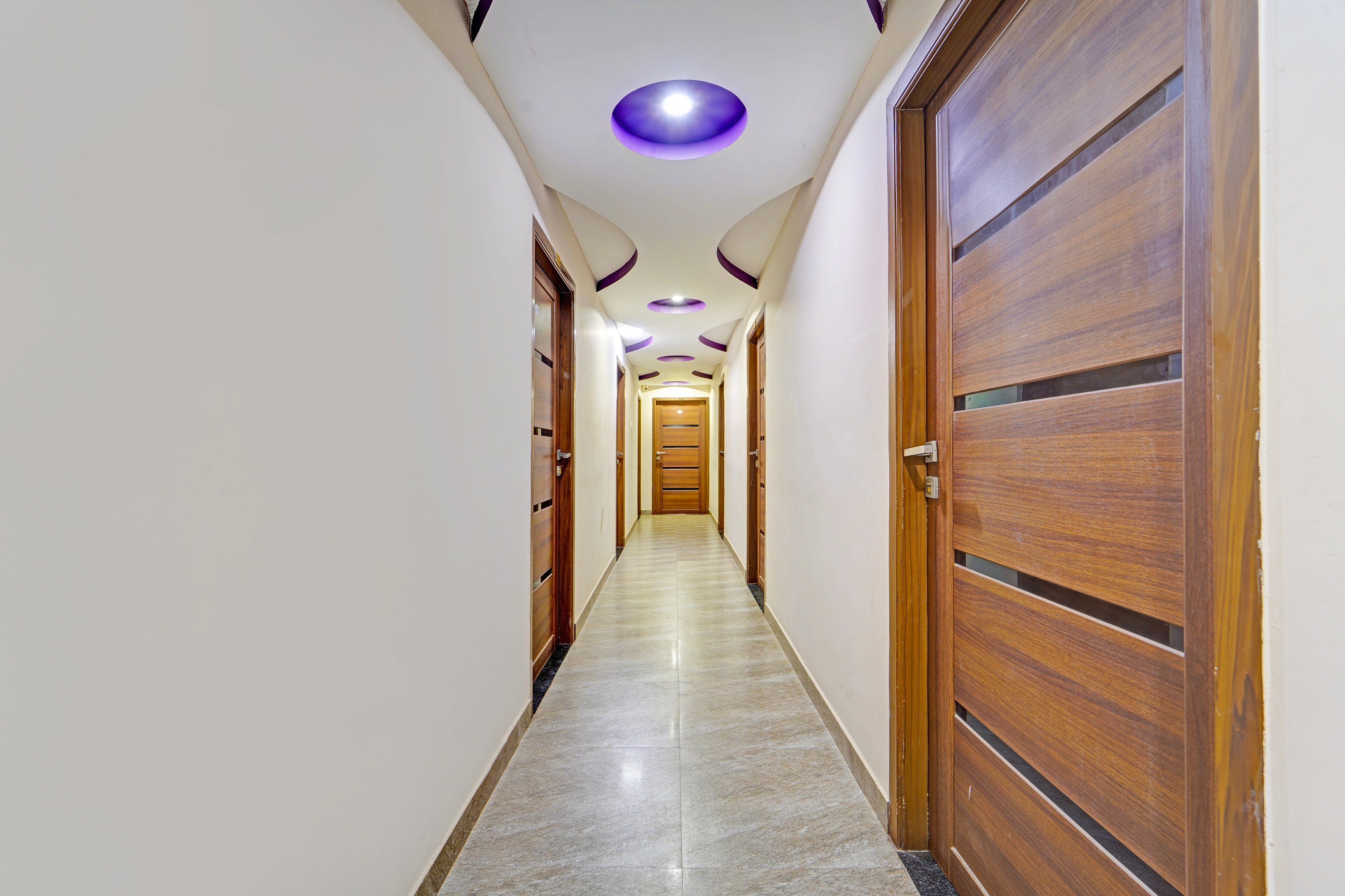 Super Hotel O Dindugal Bus Terminal Formerly GK Building in Dindigul