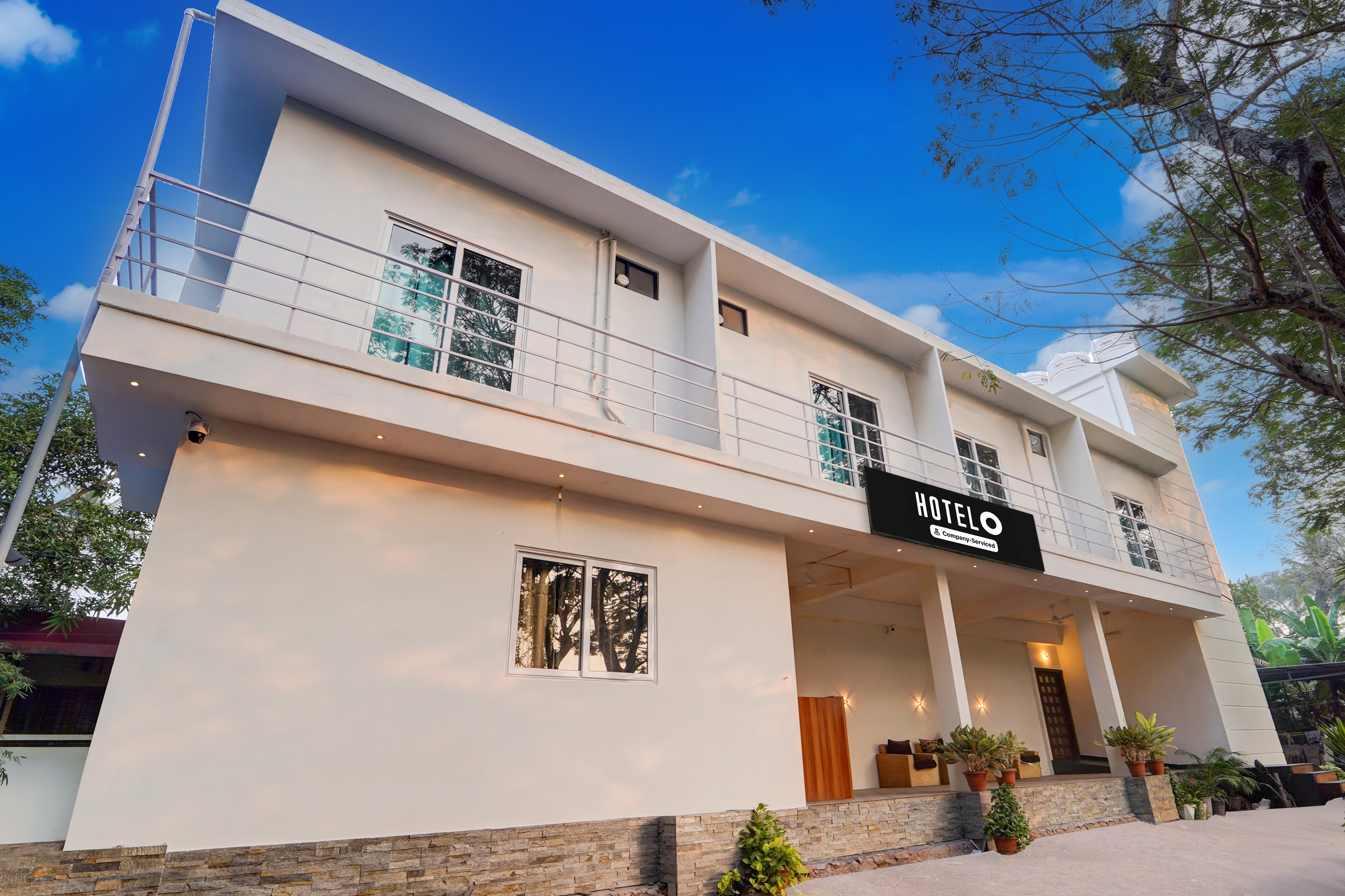 Super Hotel O Gandhi Nagar Near South Railway Backgate in Kochi