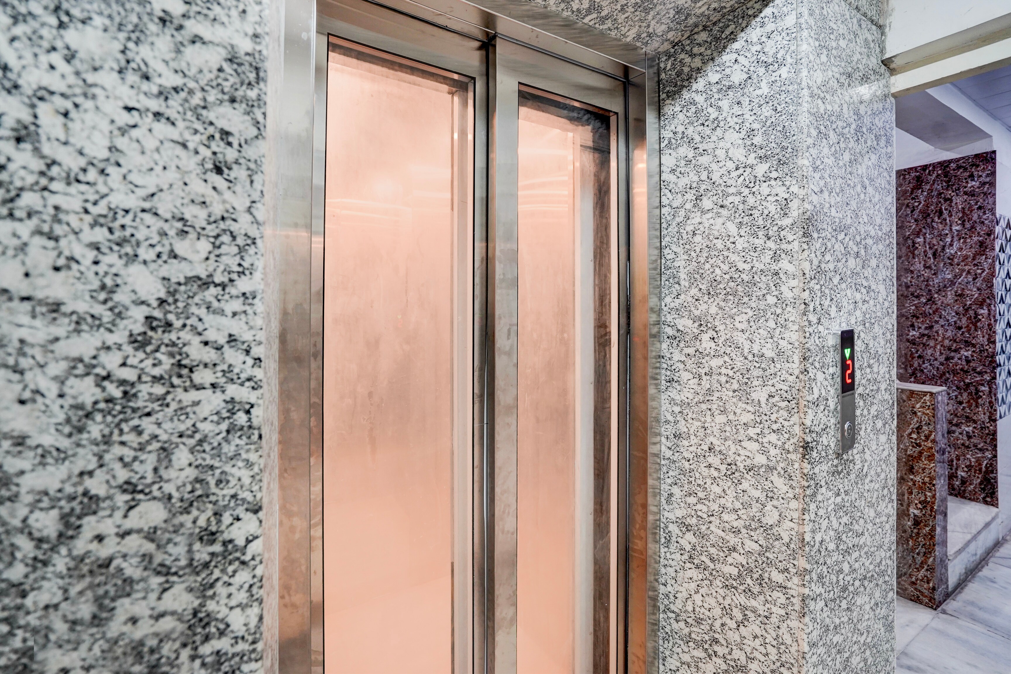 Super Hotel O Govind Nagar Kanpur Formerly Maharoopa Palace in Kanpur