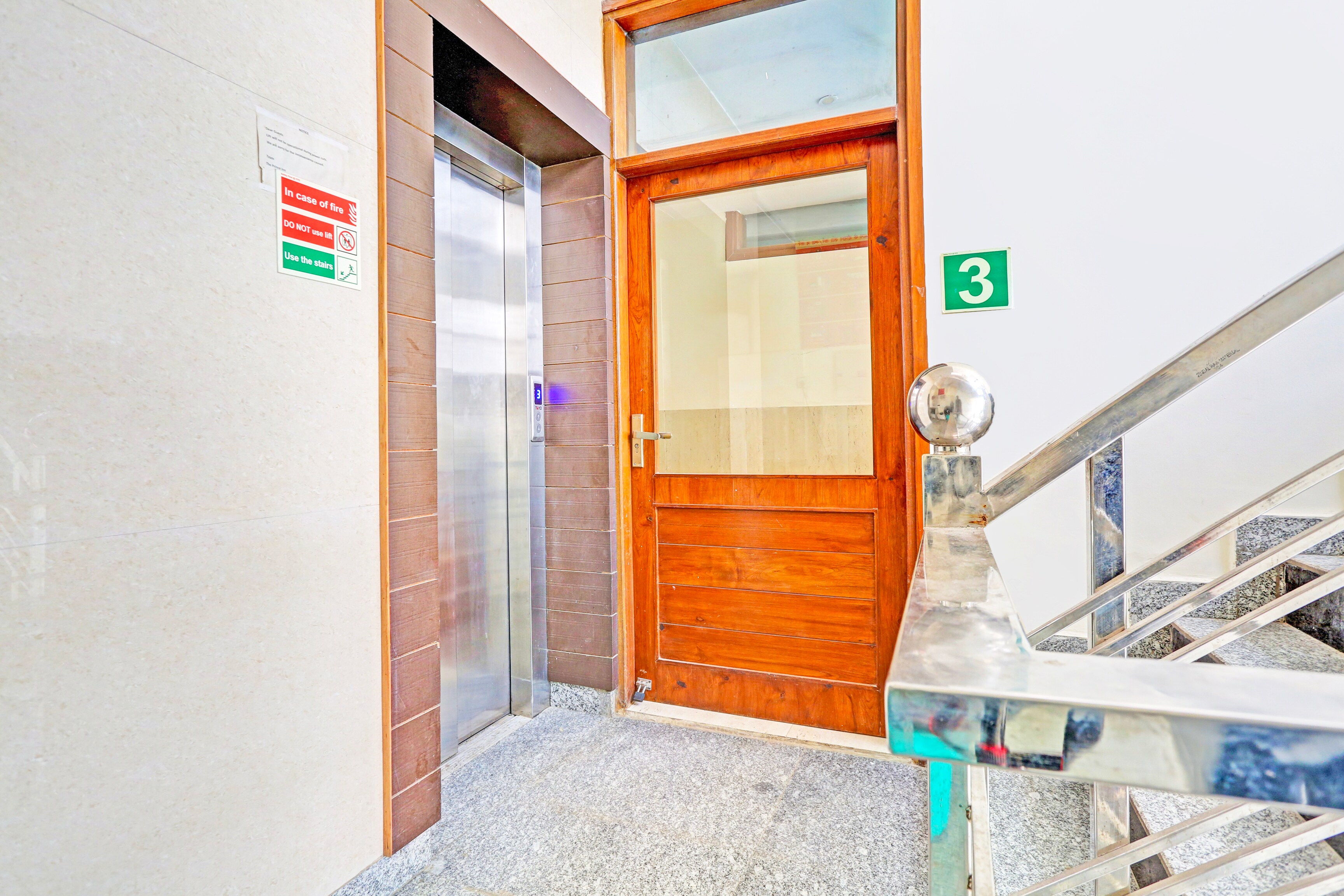 Super Hotel O Gurgaon Old Town in Gurgaon