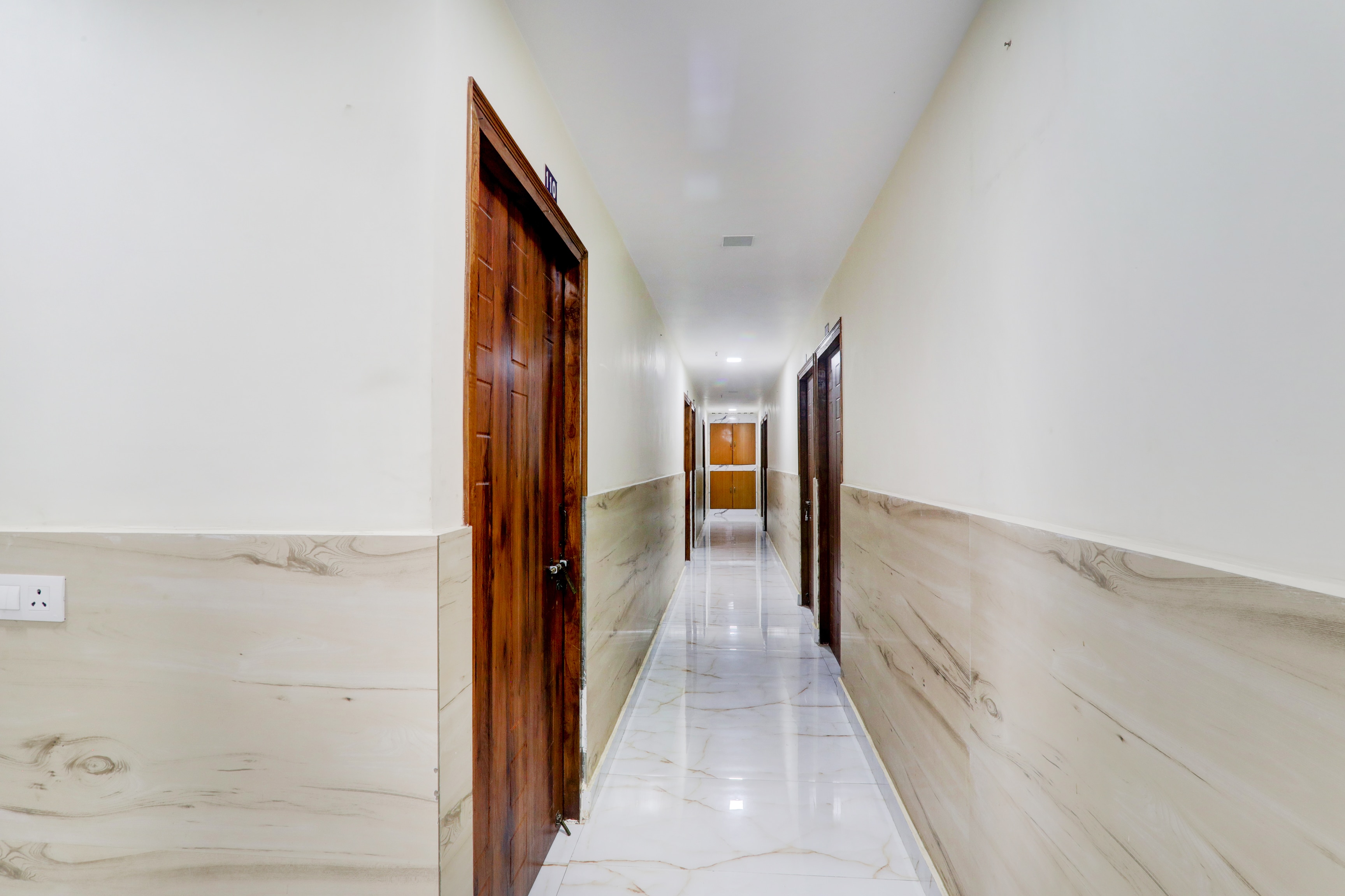 Super Hotel O IIM Road Lucknow in Lucknow