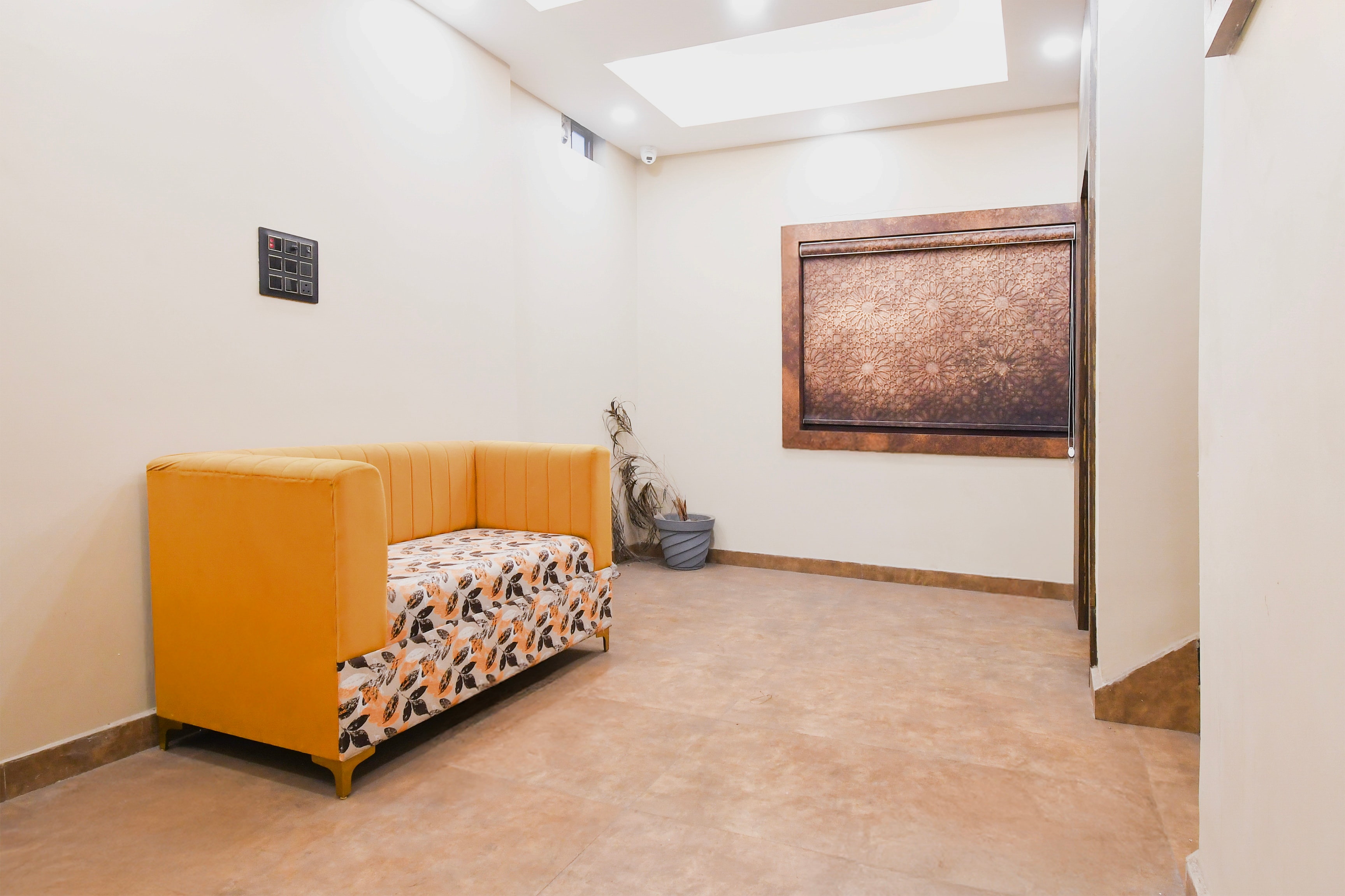 Super Hotel O Jamshedpur Near Burma Mines Formerly Hotel Square in Jamshedpur