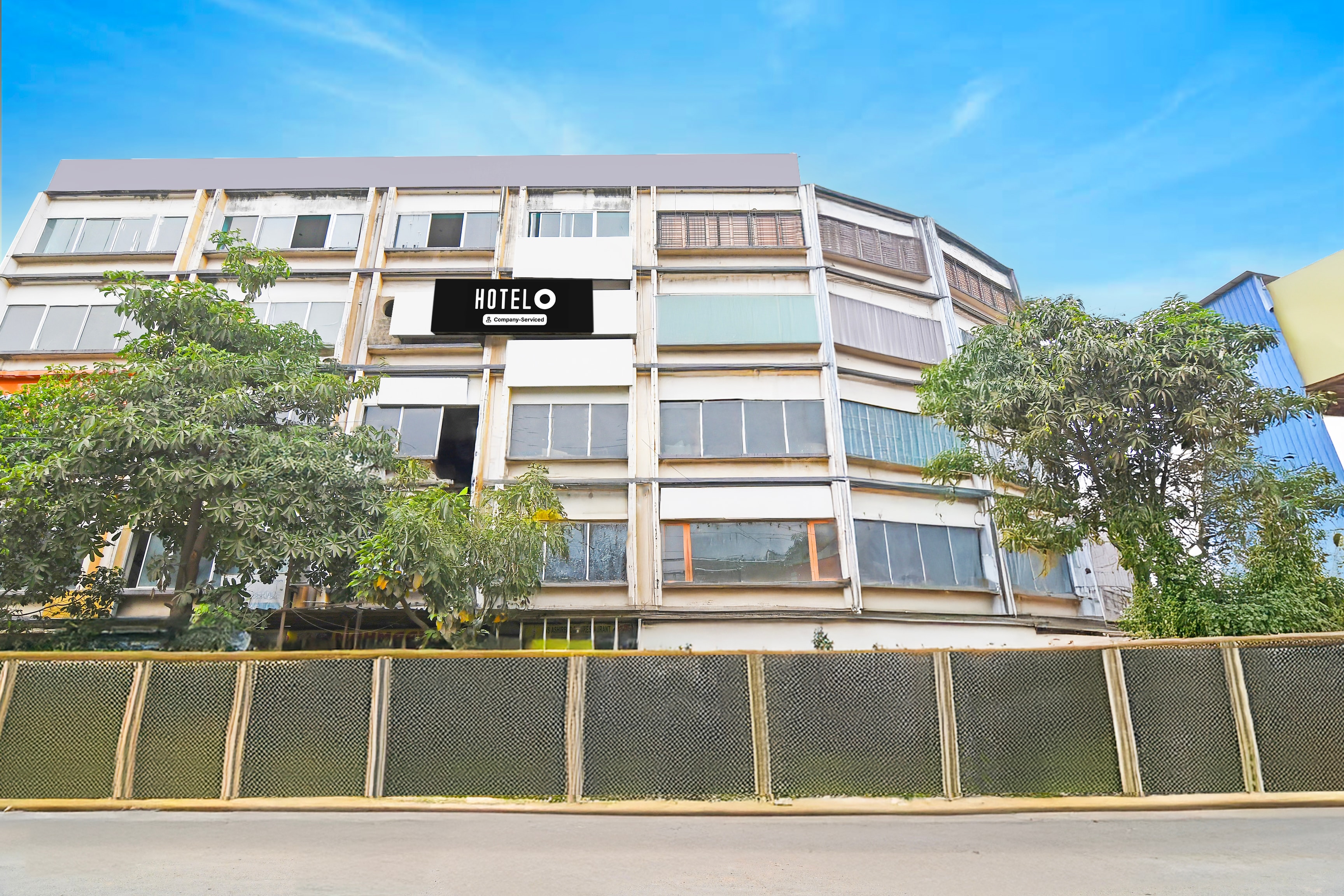 Super Hotel O Kabardanga More Kolkata Formerly Royal Crown Banquet in Kolkata