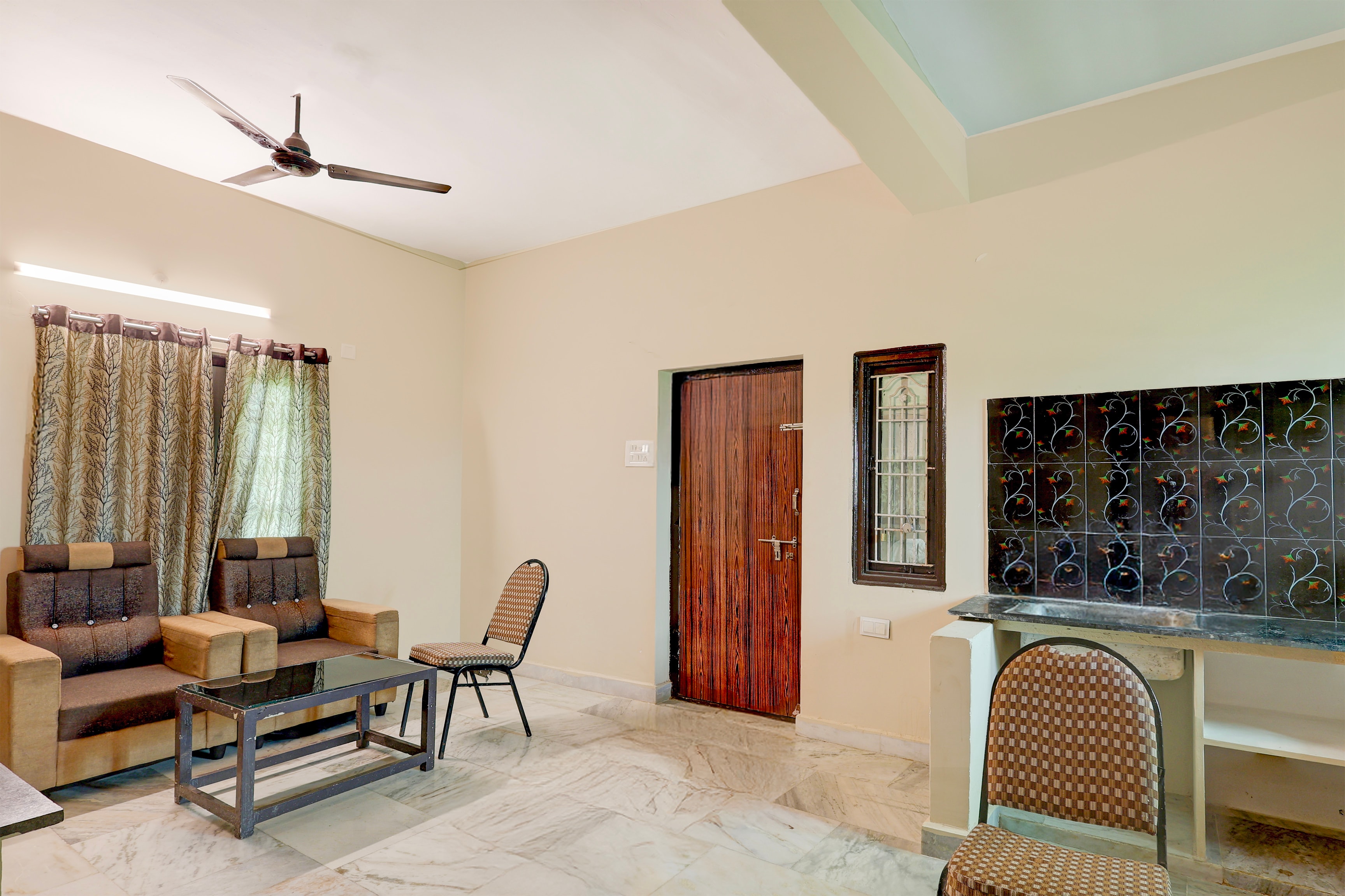 Super Hotel O Kandrika Highway Road Vijayawada Formerly Akshaya Heights in Vijayawada