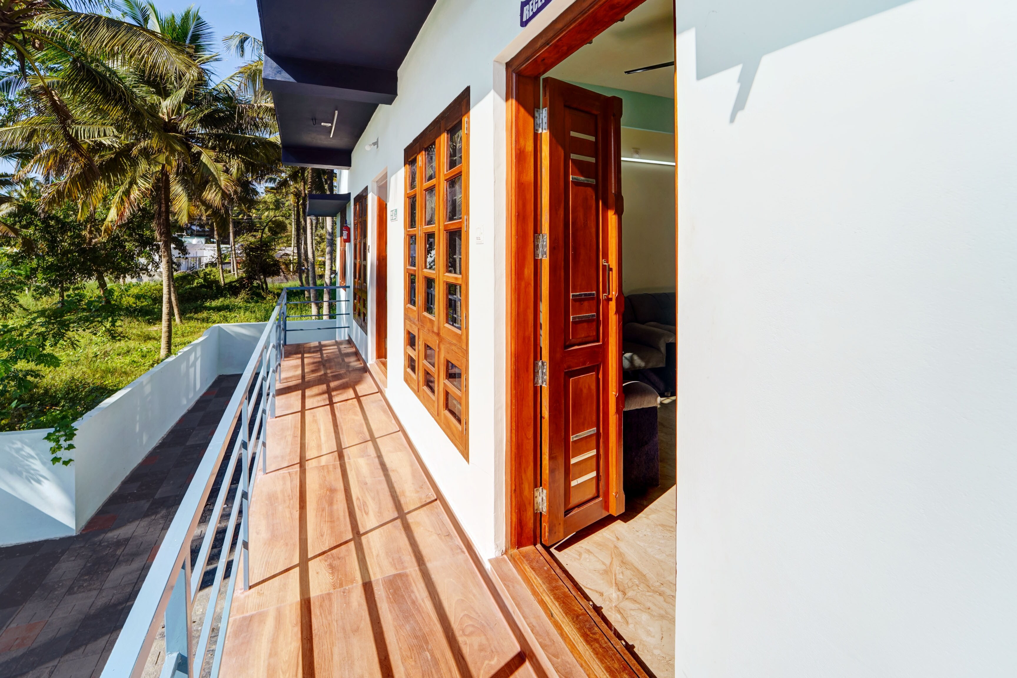 Super Hotel O Kazhakuttam Vadakkumbhagam in Thiruvananthapuram