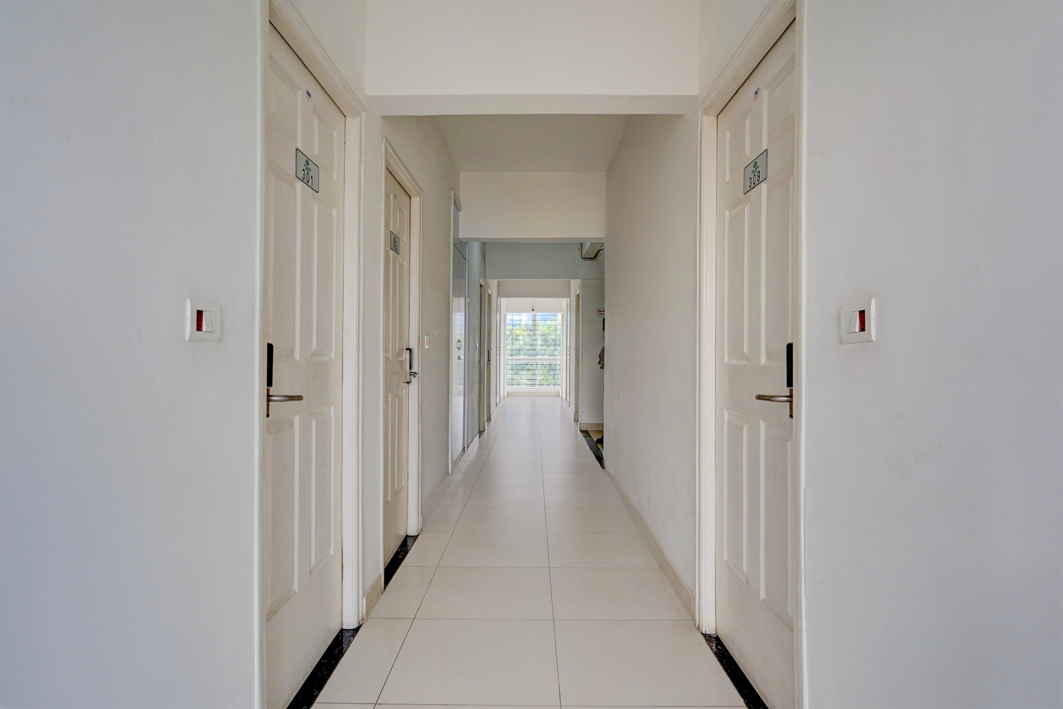 Super Hotel O KSR Bengaluru City Junction Formerly Gurudev Residency in Bangalore