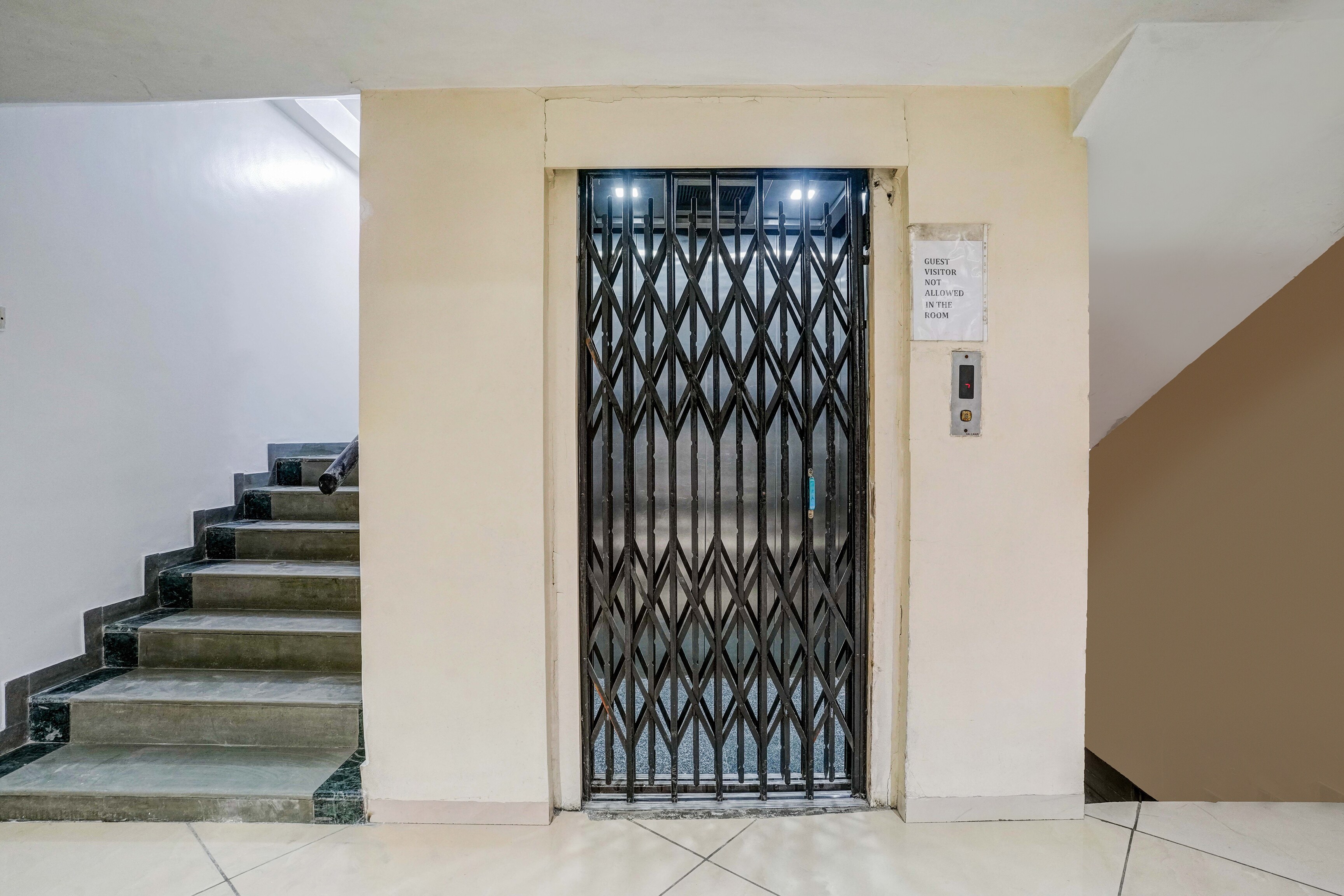 Super Hotel O Nashik in Nashik