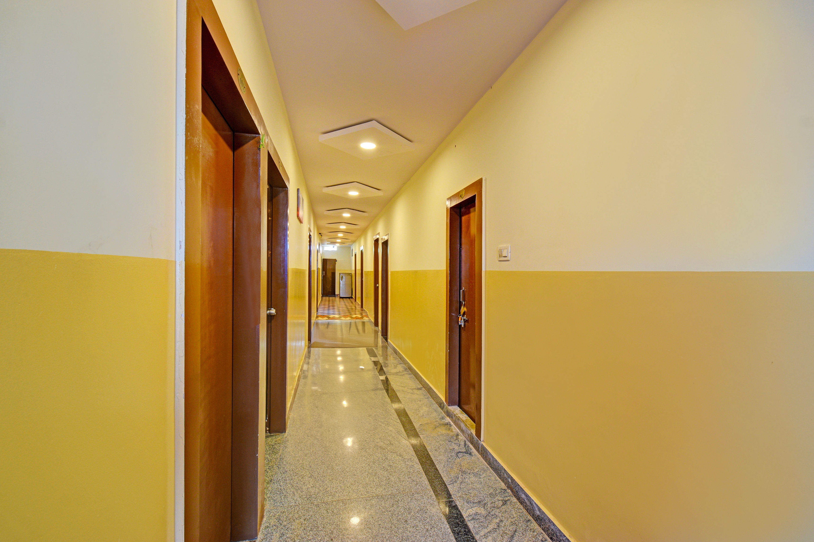 Super Hotel O Priyadarshini Park Formerly Everest Inn in Hyderabad