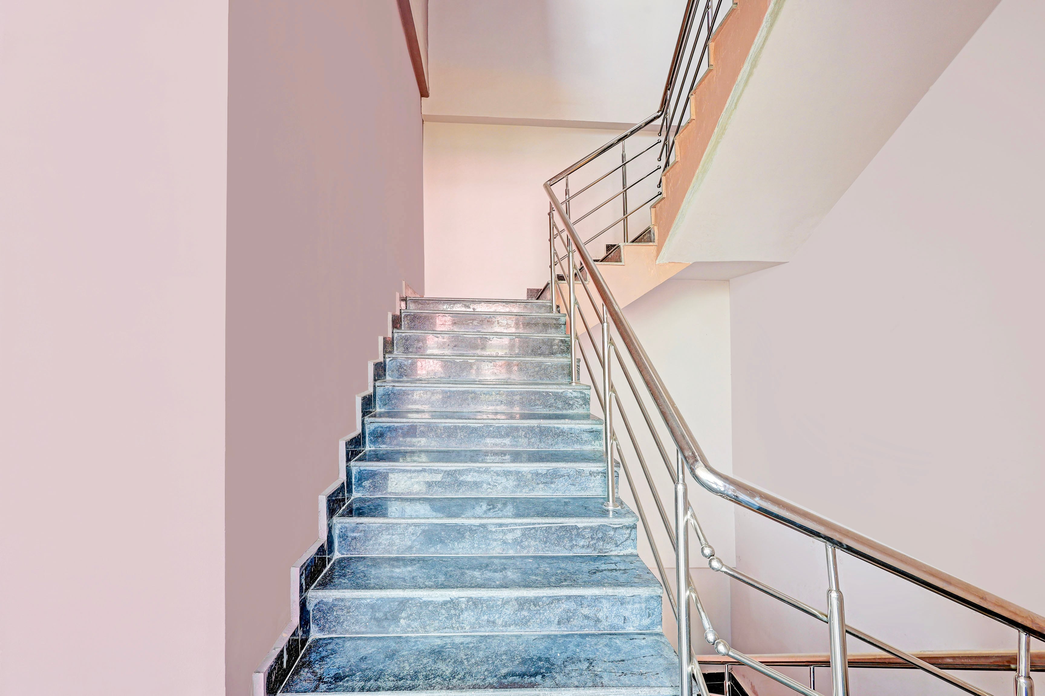 Super Hotel O Ramarvapadu Near ESI Hospital in Vijayawada