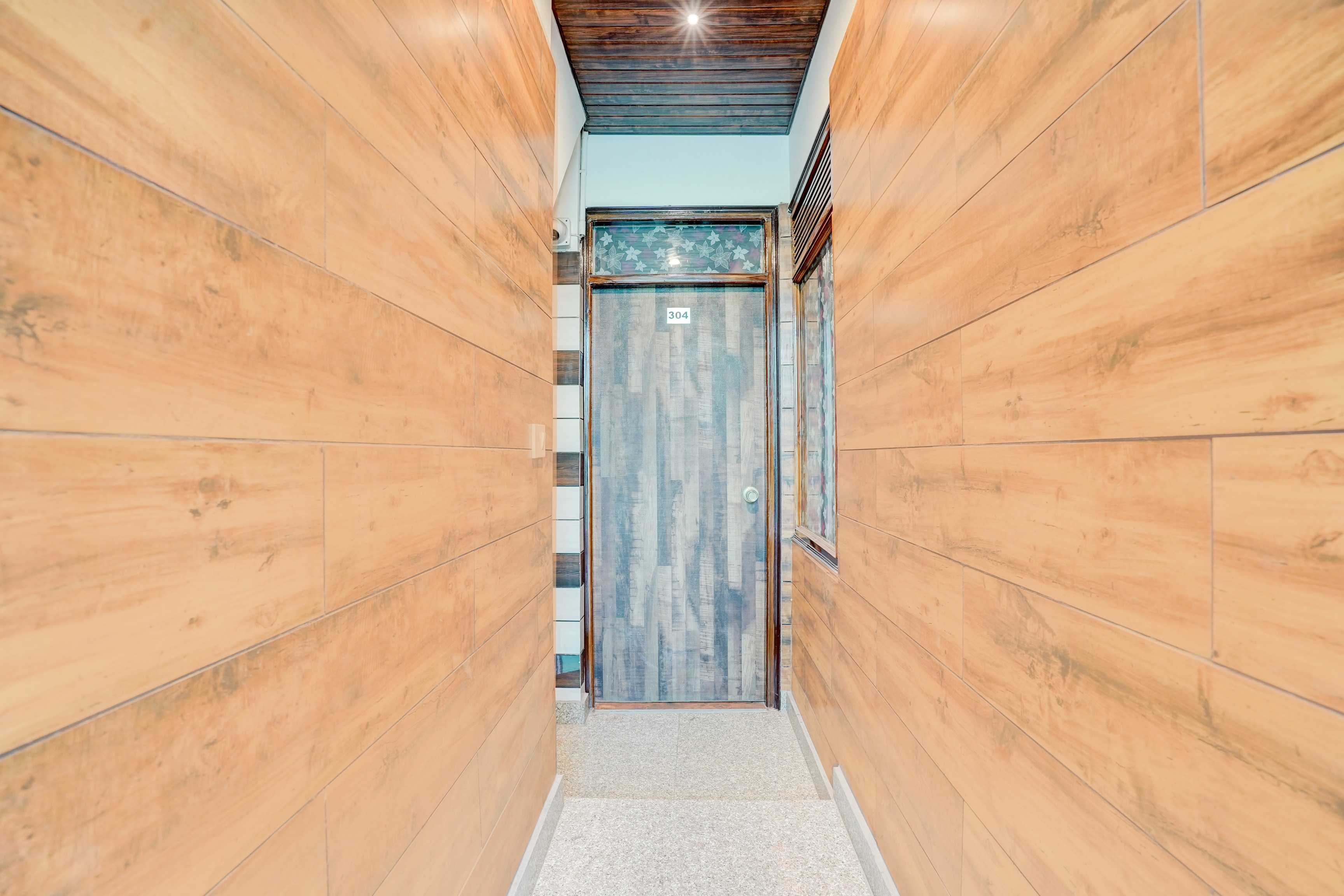 Super Hotel O Ramesh Nagar Metro Station Formerly Rosewood in Delhi