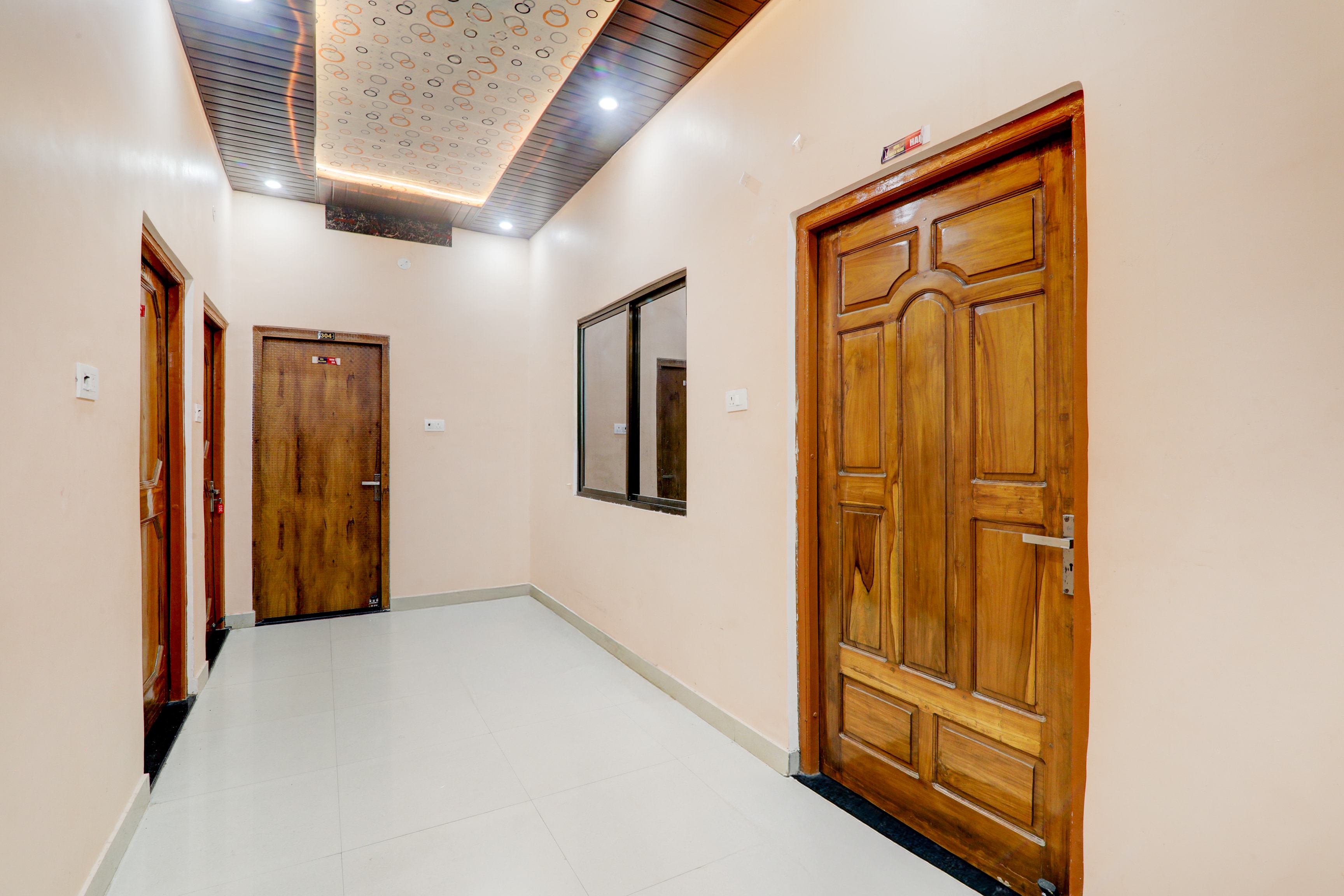 Super Hotel O Saryu Ghat Formerly Balaji Palace in Ayodhya