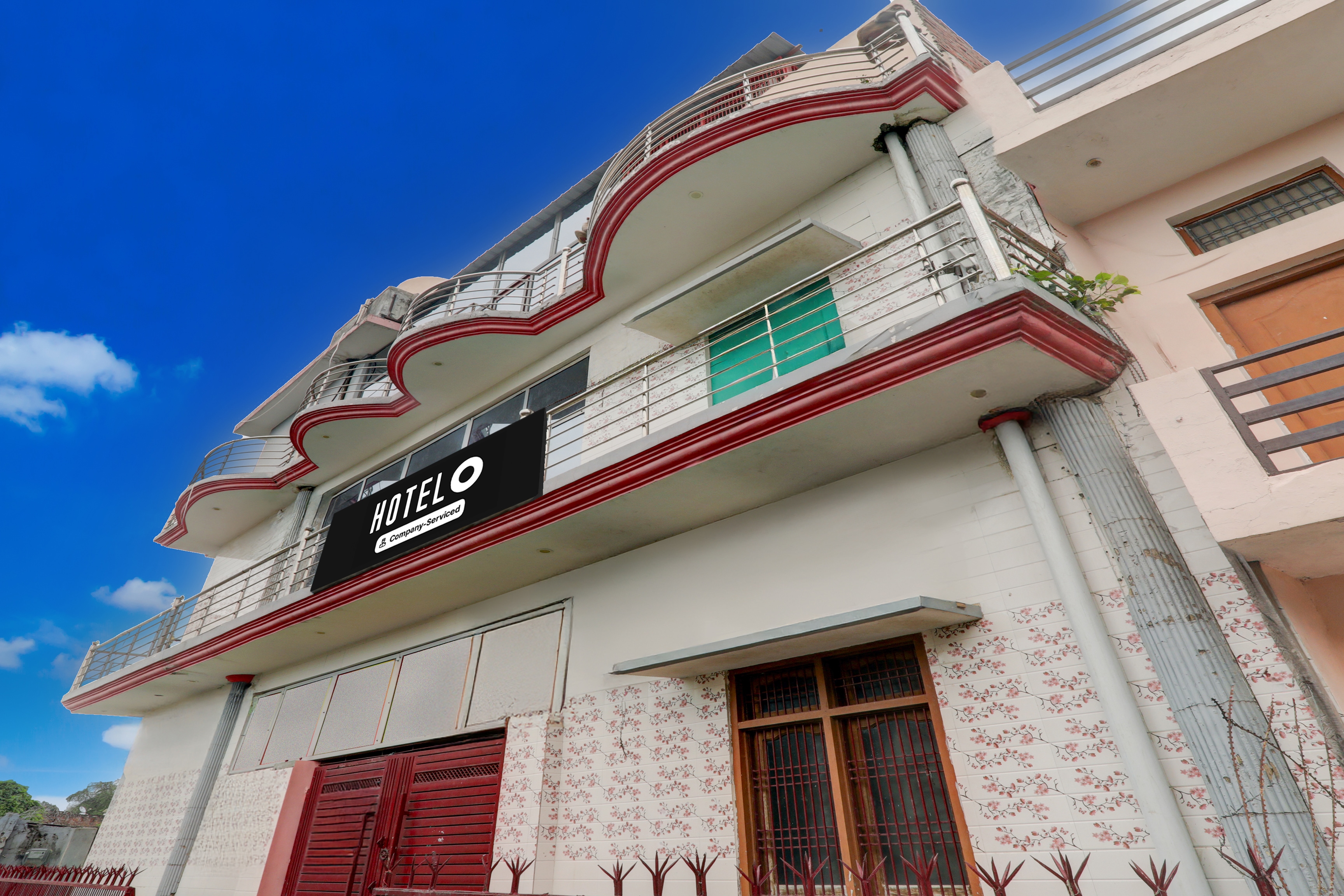 Super Hotel O Saryu Ghat Formerly Balaji Palace in Ayodhya