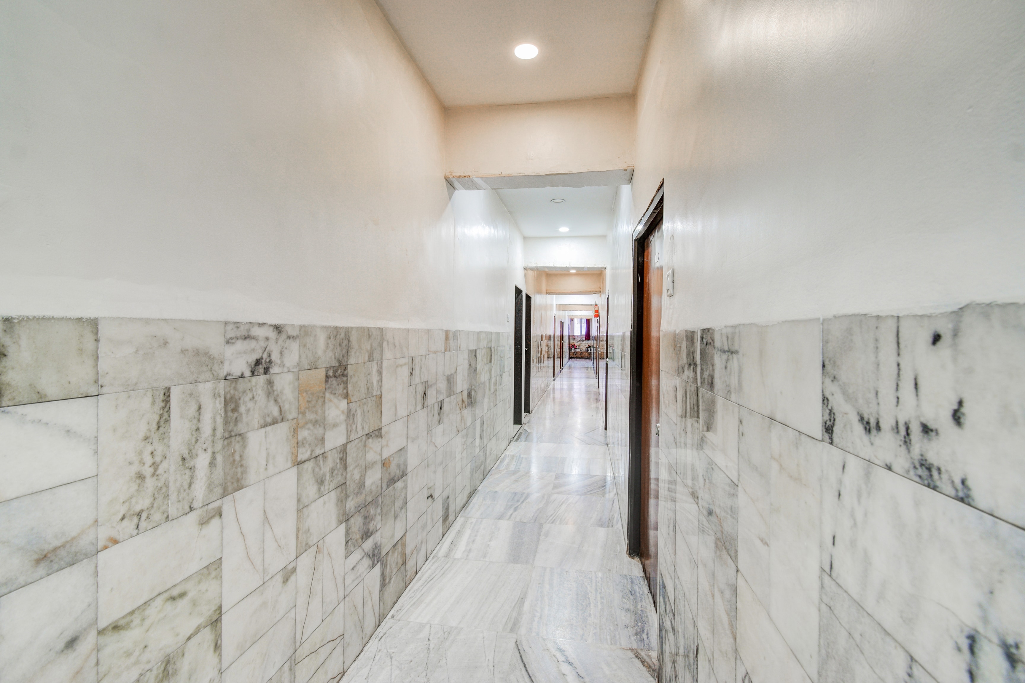 Hotel O MG Road Raniganj Formerly Holiday Hotel in Hyderabad