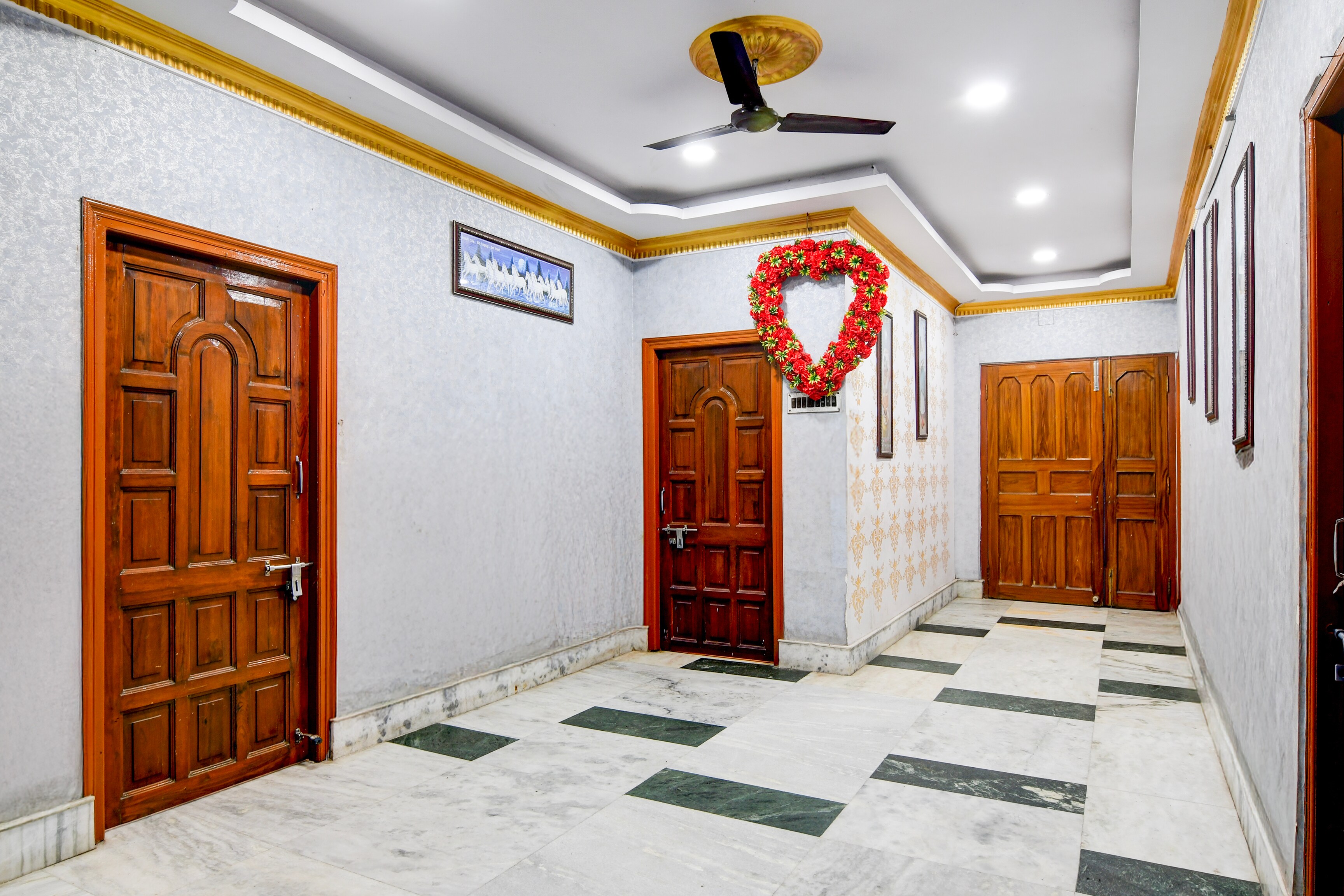 Super Hotel O Shalimar Railway Junction Formerly Tanima Villa 2 in Howrah