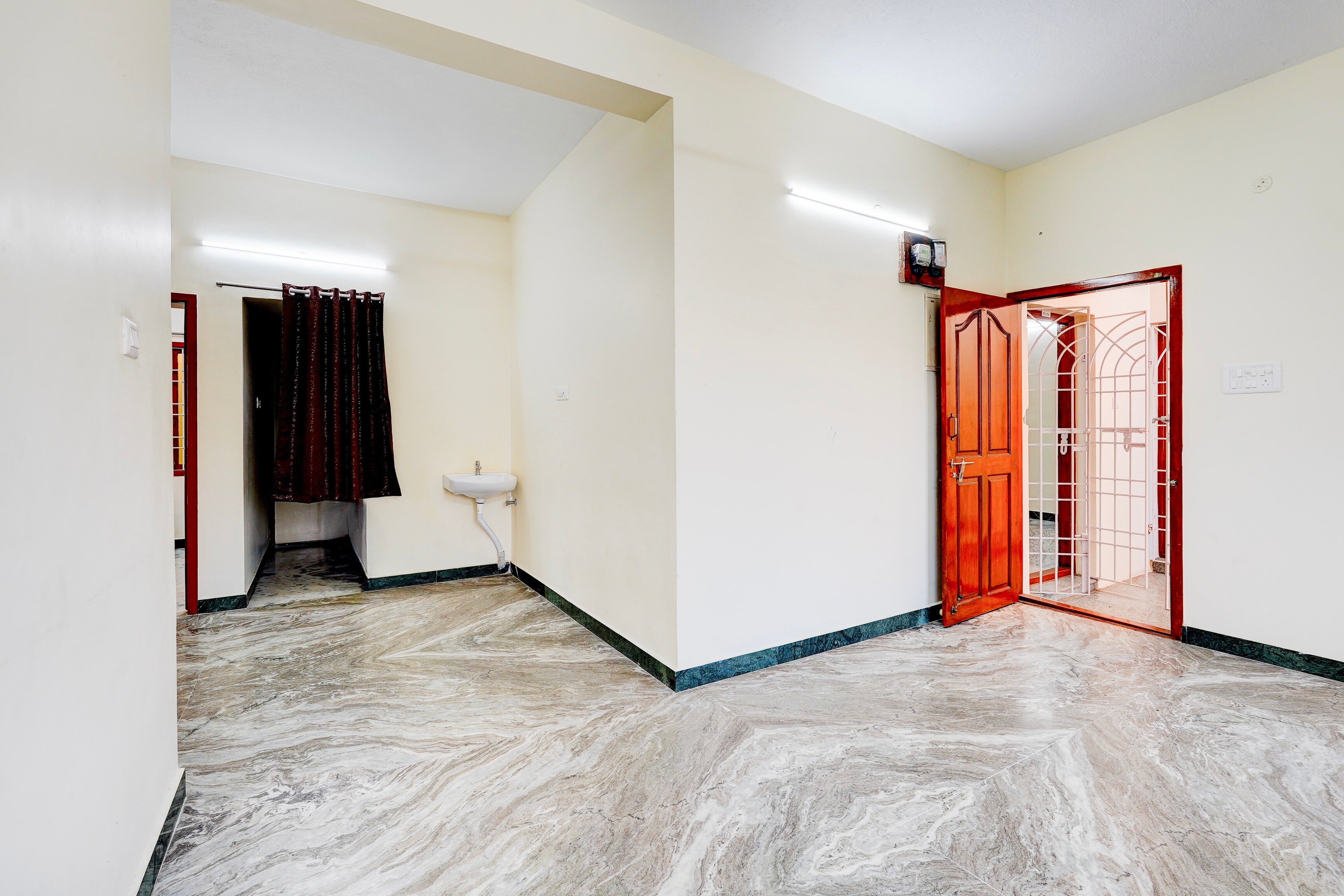 Super Hotel O Thoraipakkam Chennai in Chennai