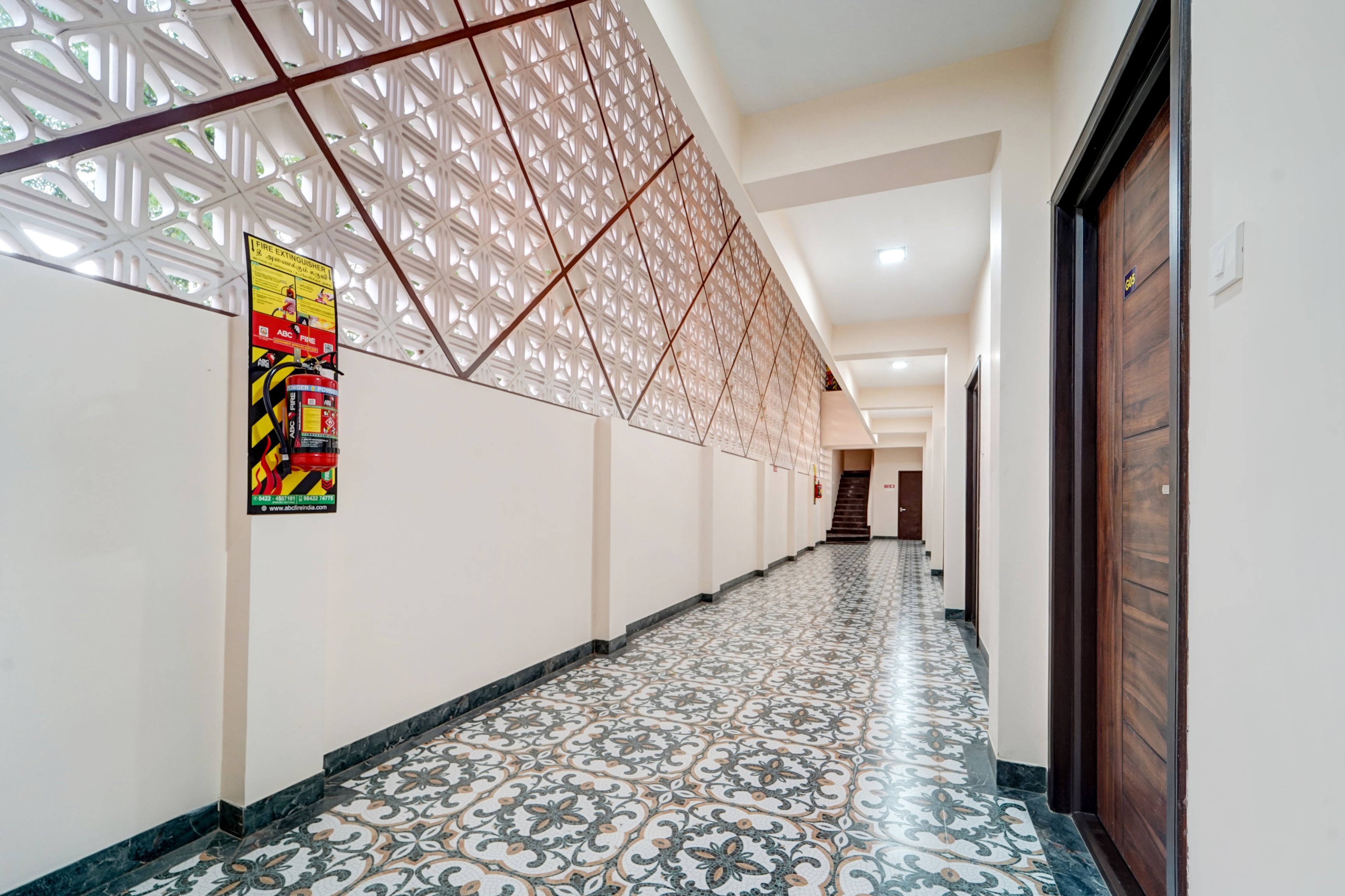 Super Hotel O Vilankurichi in Coimbatore