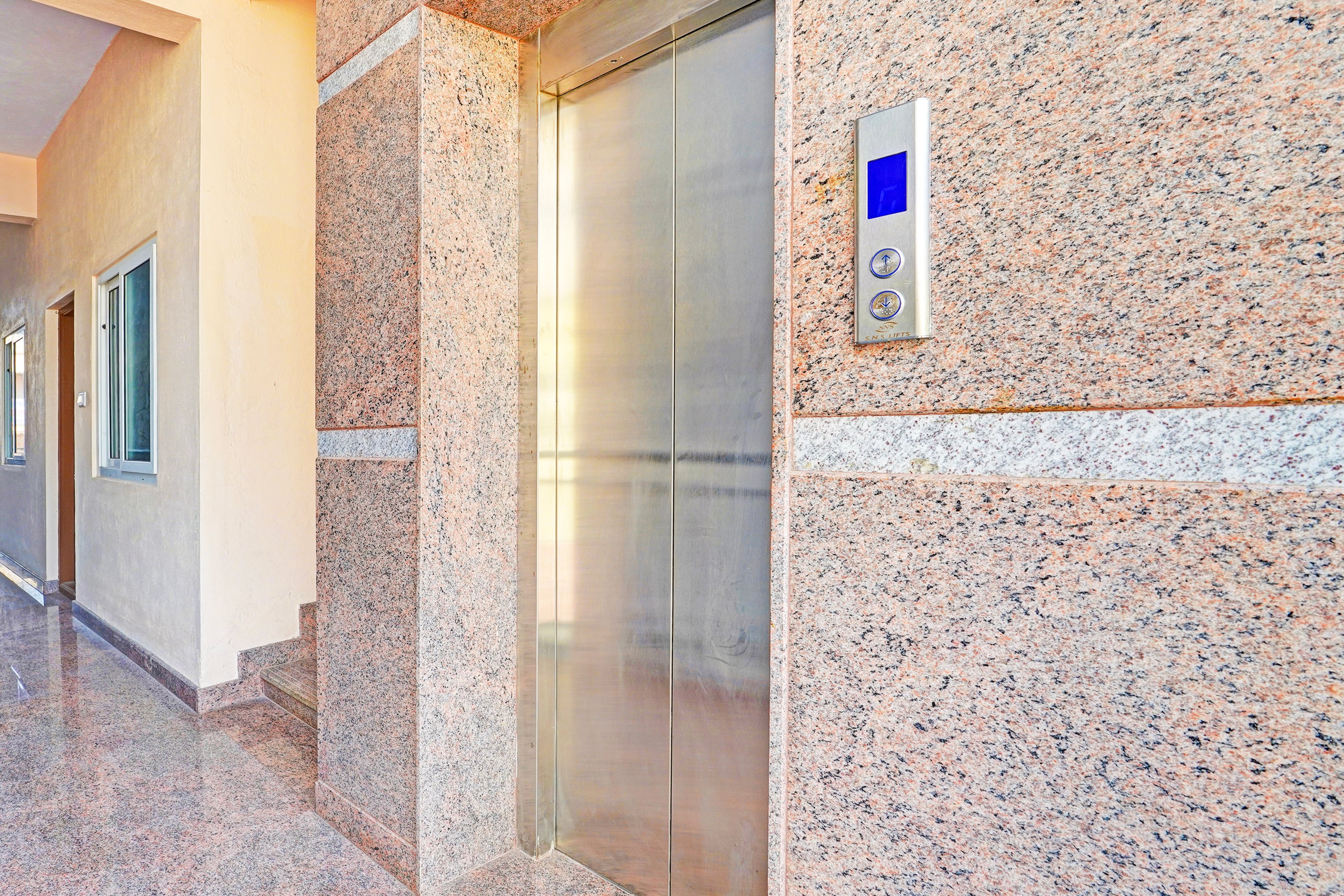 Super Hotel O Yeshwanthpur Formerly Stay Comforts in Bangalore