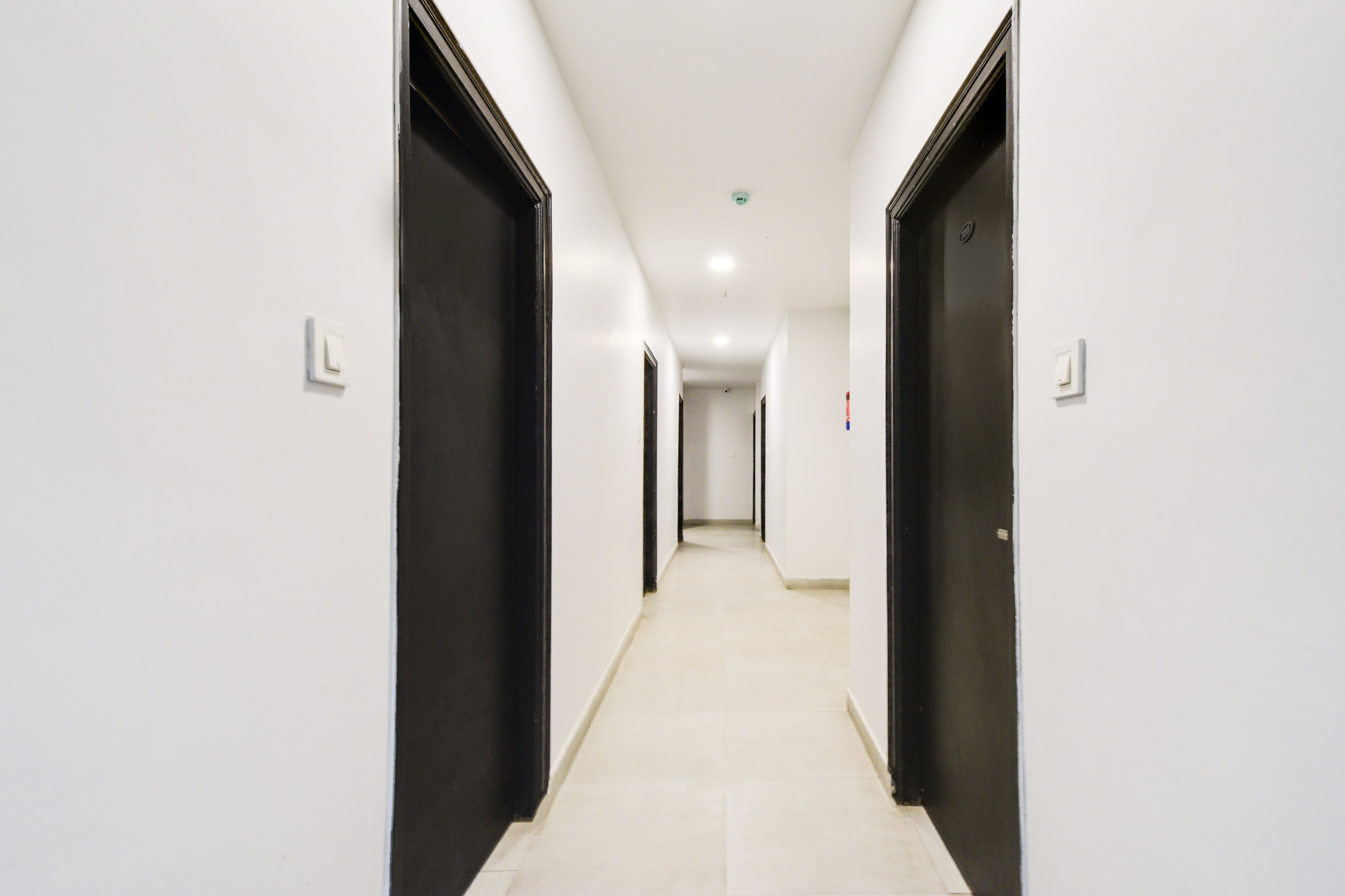 Super Townhouse Alwal Road in Hyderabad