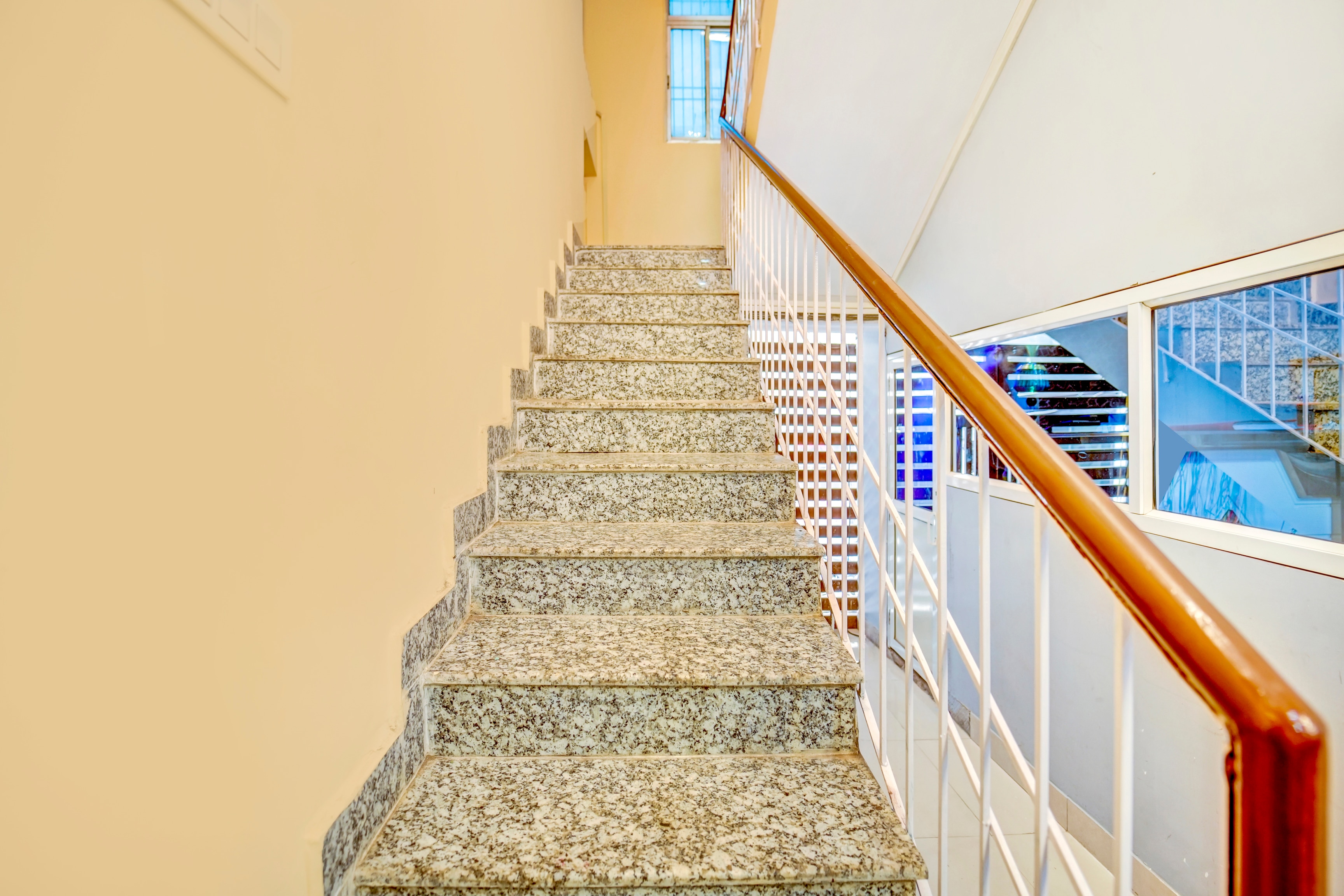 Super Townhouse Anisabad Near Mahavir Sansthan in Patna