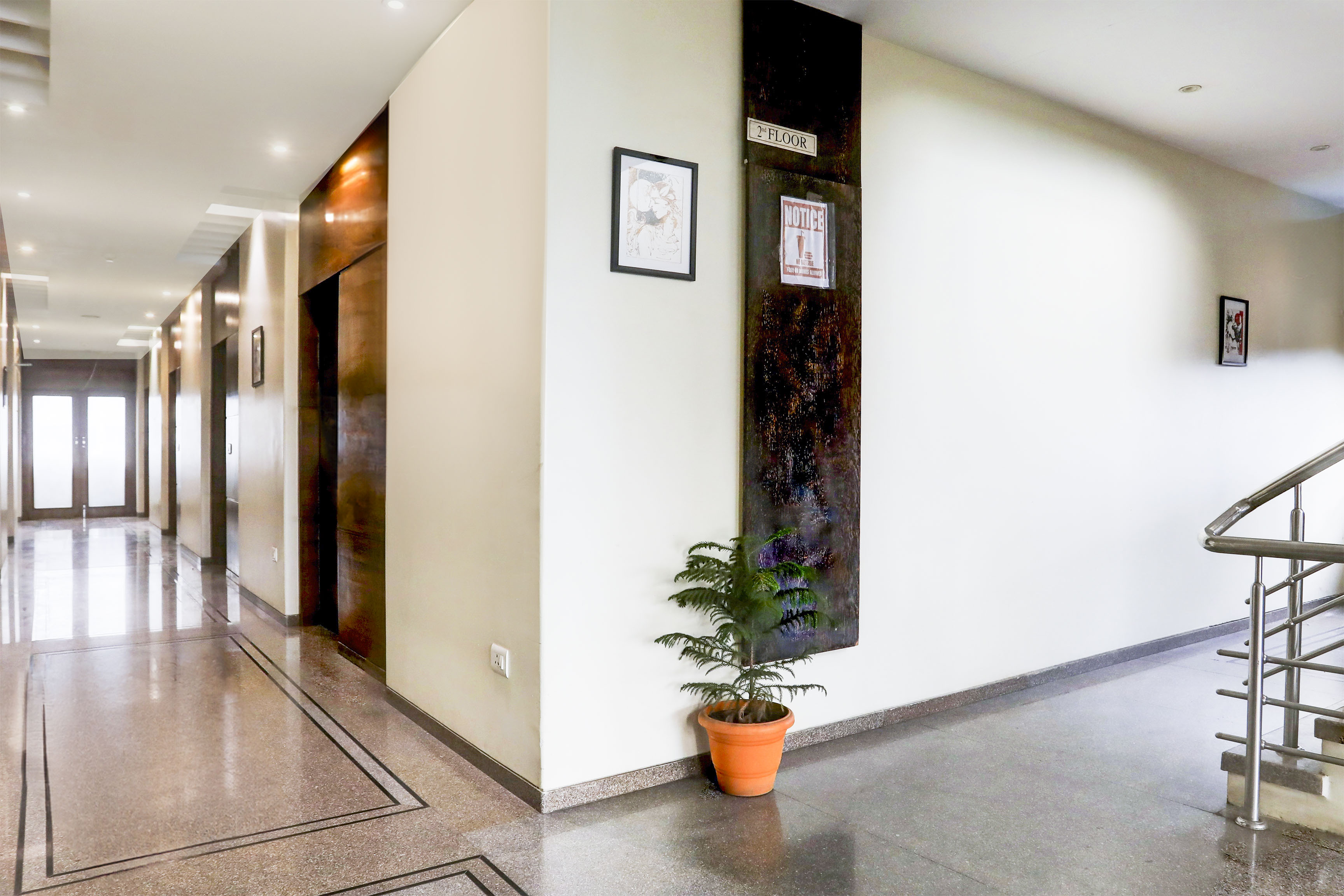 Super Townhouse Durg Near Railway Station in Bhilai