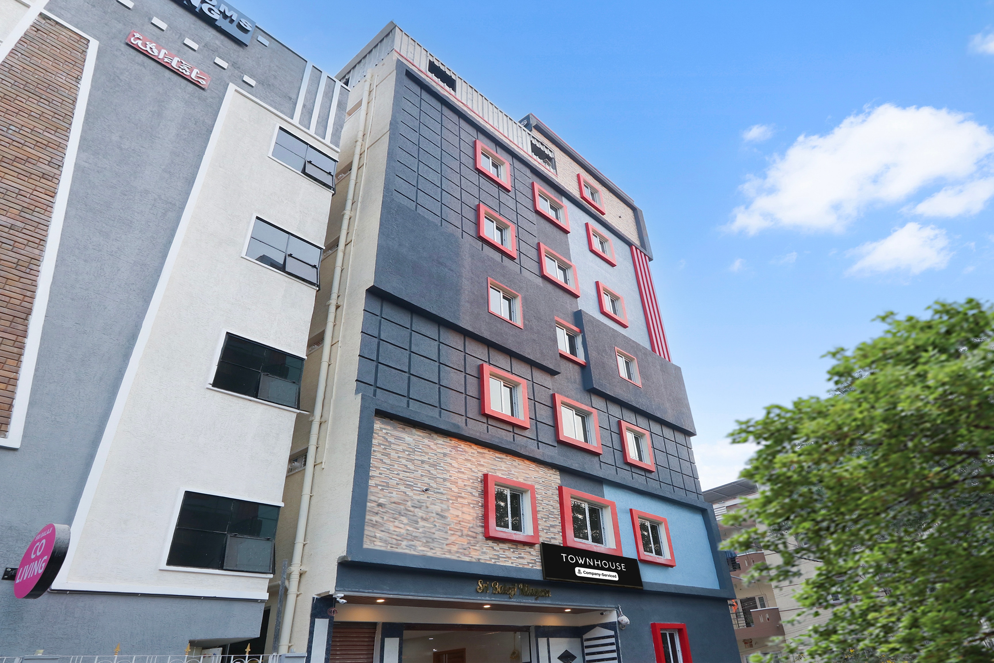 Super Townhouse Gachibowli Near Sky View in Hyderabad