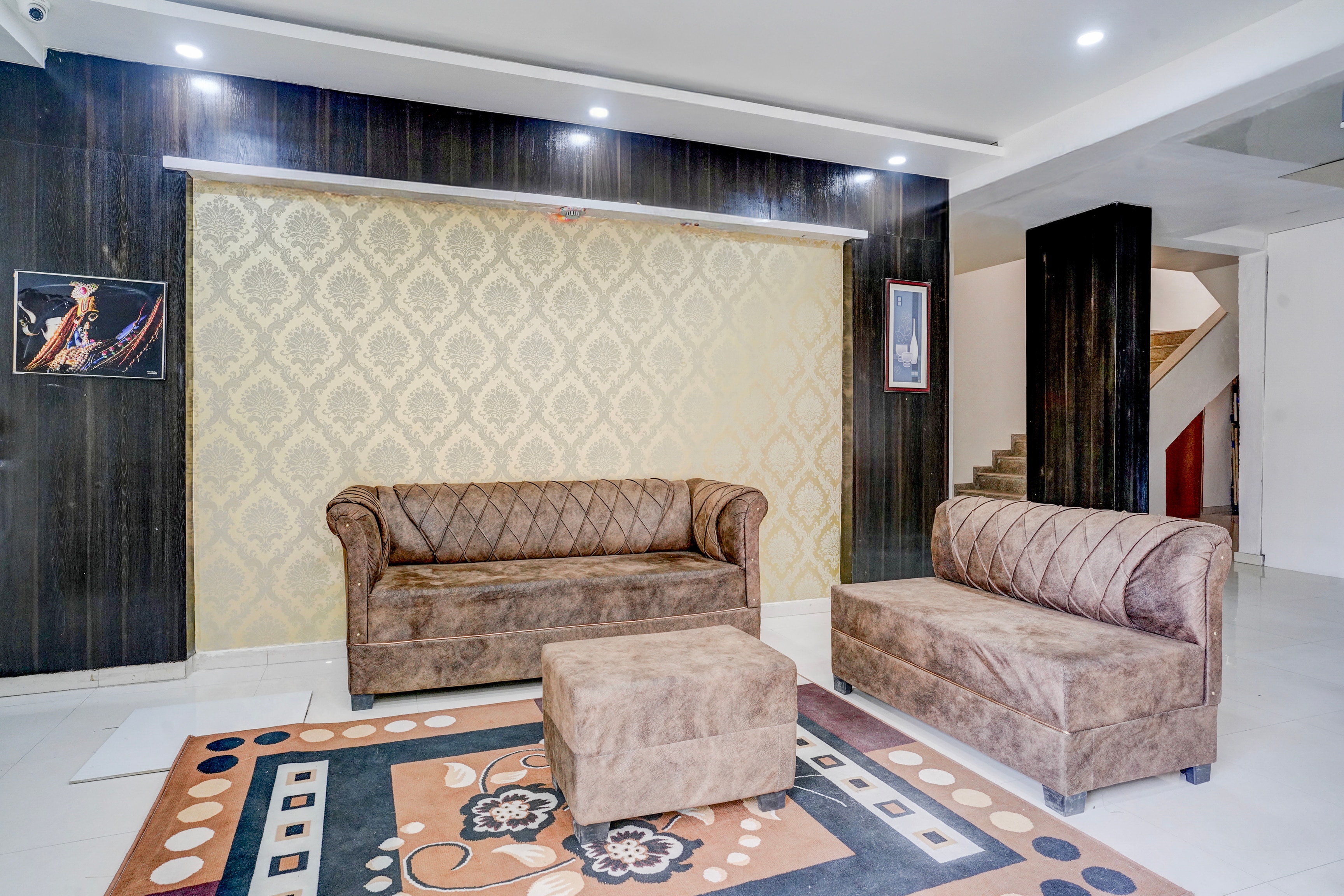 Super Townhouse Godavari Riverbank Formerly Shanti Datta Inn in Nashik