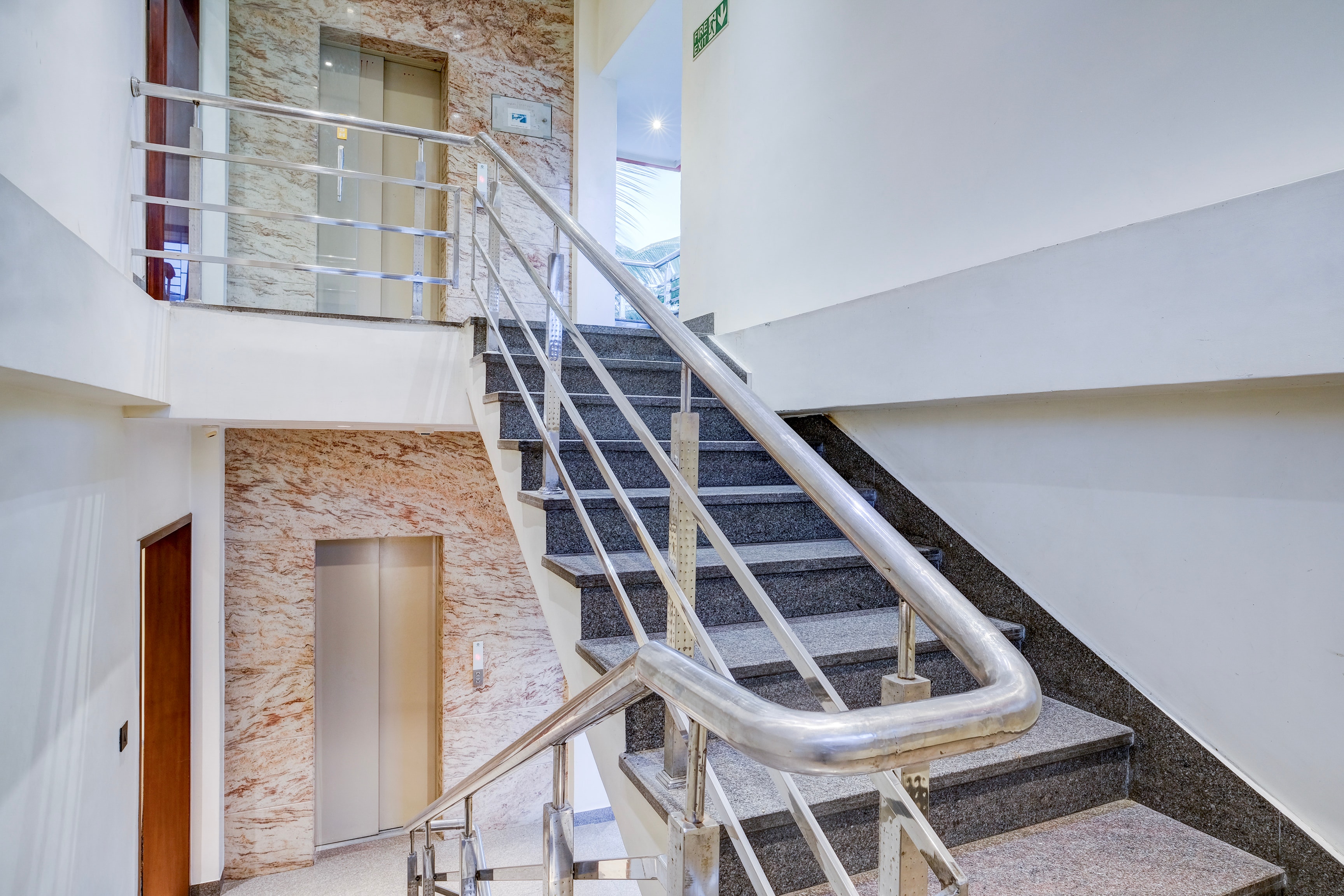 Super Townhouse Guwahati Railway Station Formerly Niharika Guest House in Guwahati