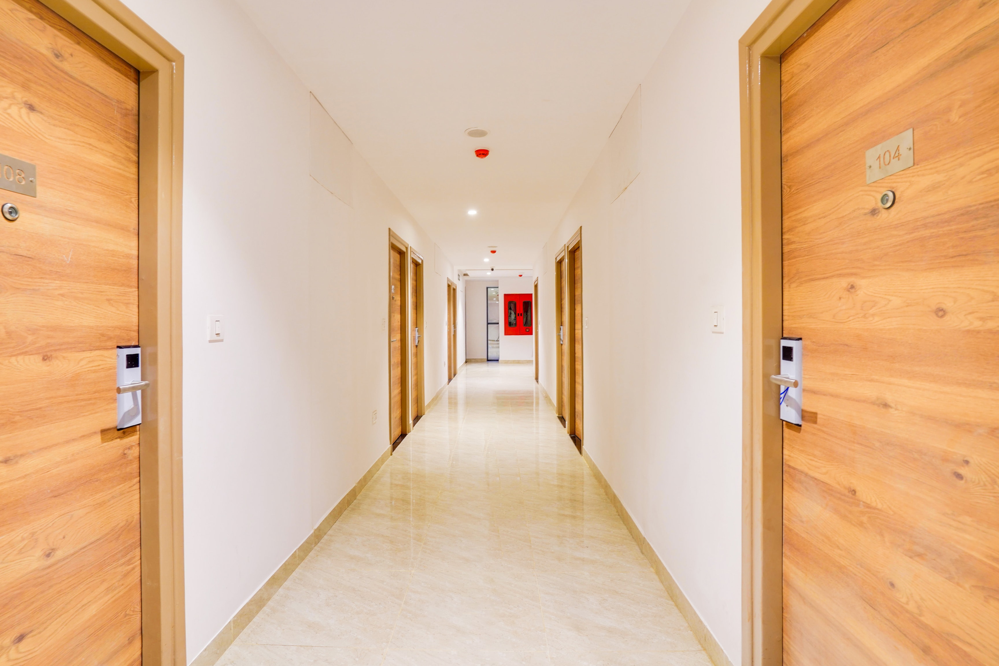 Super Townhouse ITPL Near Prestige Shanti Niketan in Bangalore