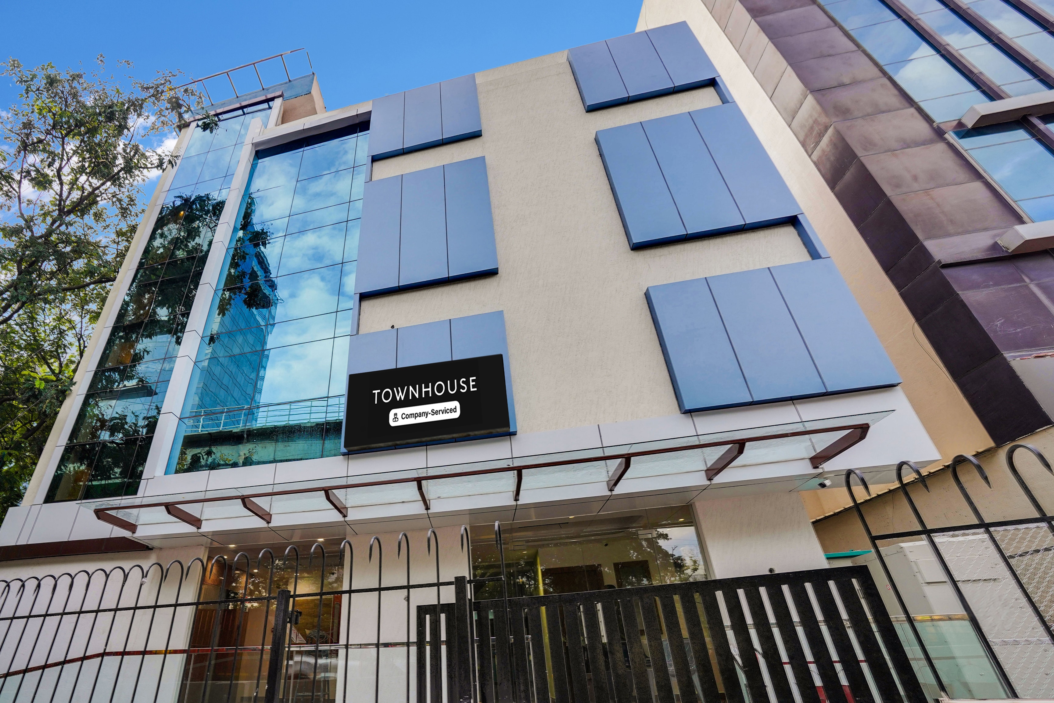 Super Townhouse ITPL Near Prestige Shanti Niketan in Bangalore