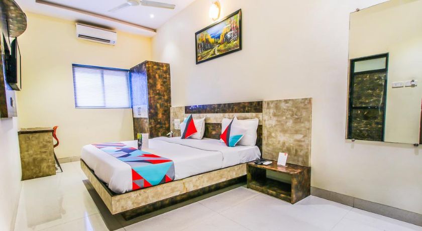 Hotel Embassy Grand in Mumbai