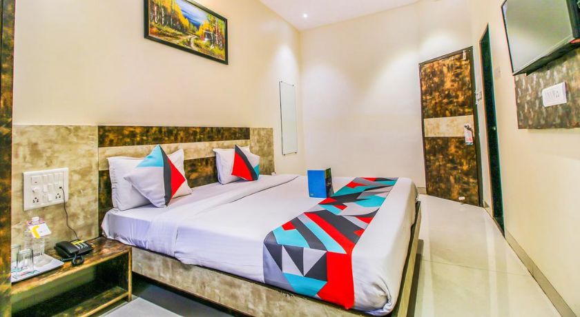 Hotel Embassy Grand in Mumbai