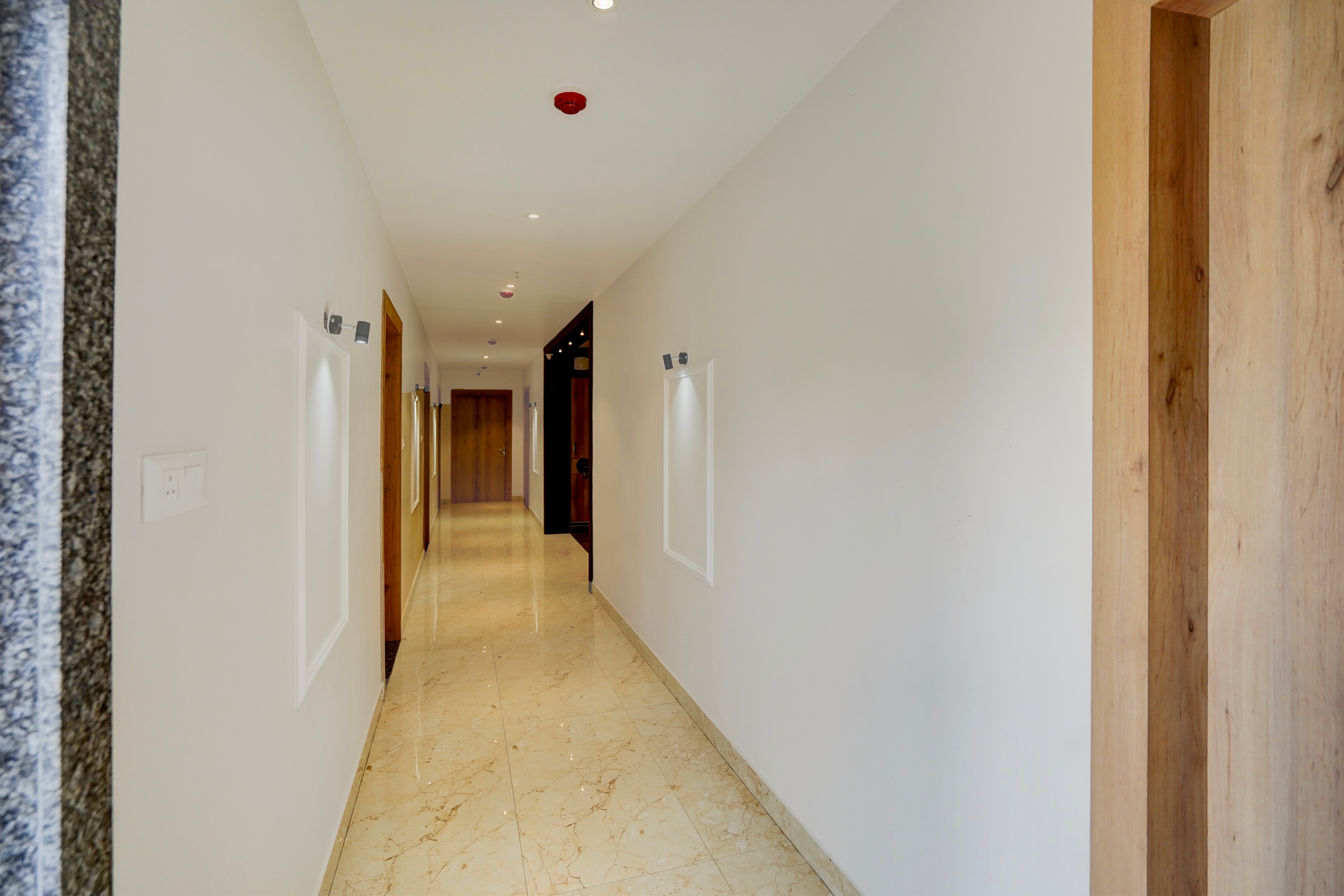 Super Townhouse Oak Banaras Central Railway Junction Formerly Sri Hari Inn in Varanasi