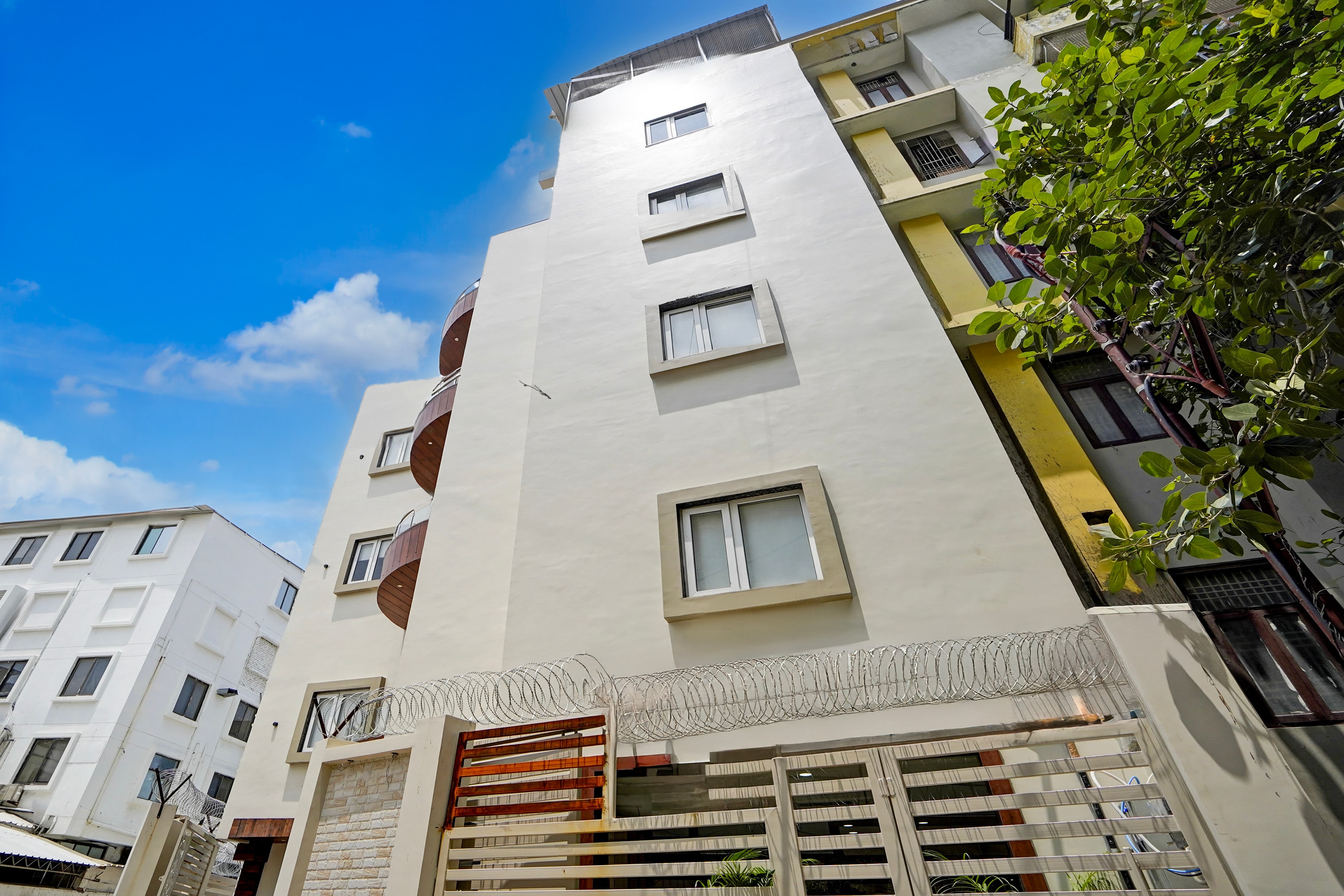 Super Townhouse Oak Banaras Central Railway Junction Formerly Sri Hari Inn in Varanasi