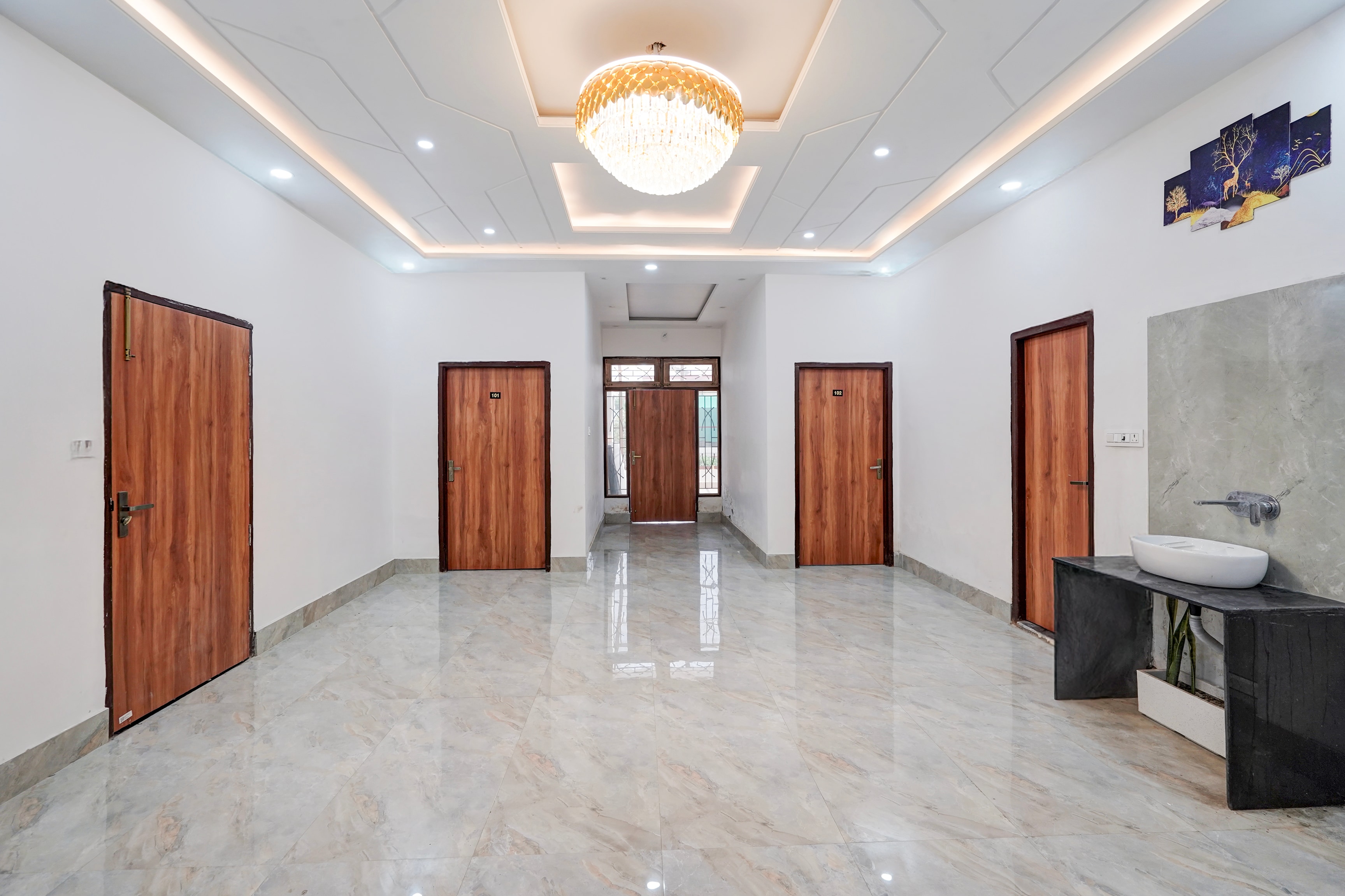 Super Townhouse Oak Civil Lines Prayagraj Formerly The Grand Palace in Prayagraj