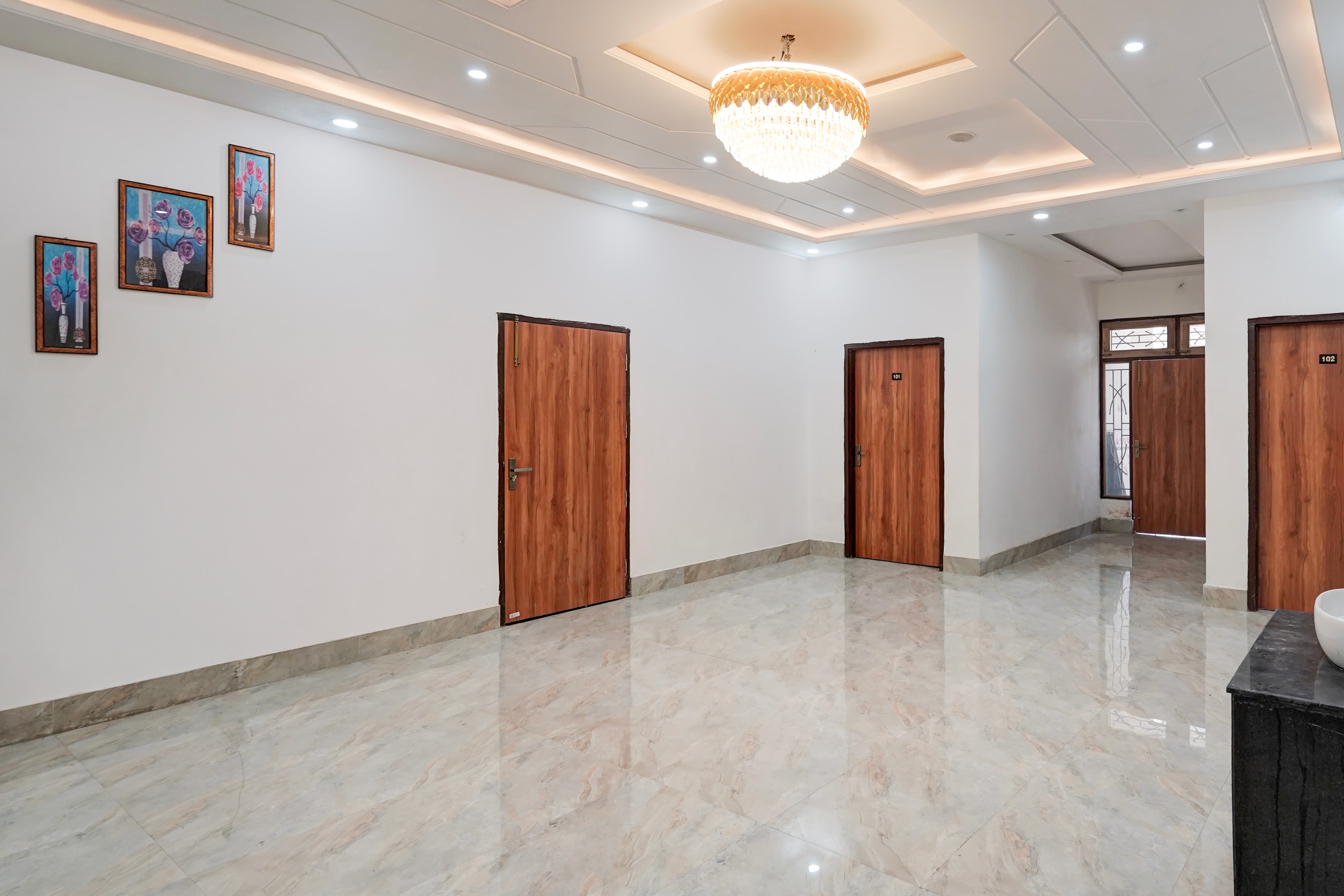 Super Townhouse Oak Civil Lines Prayagraj Formerly The Grand Palace in Prayagraj