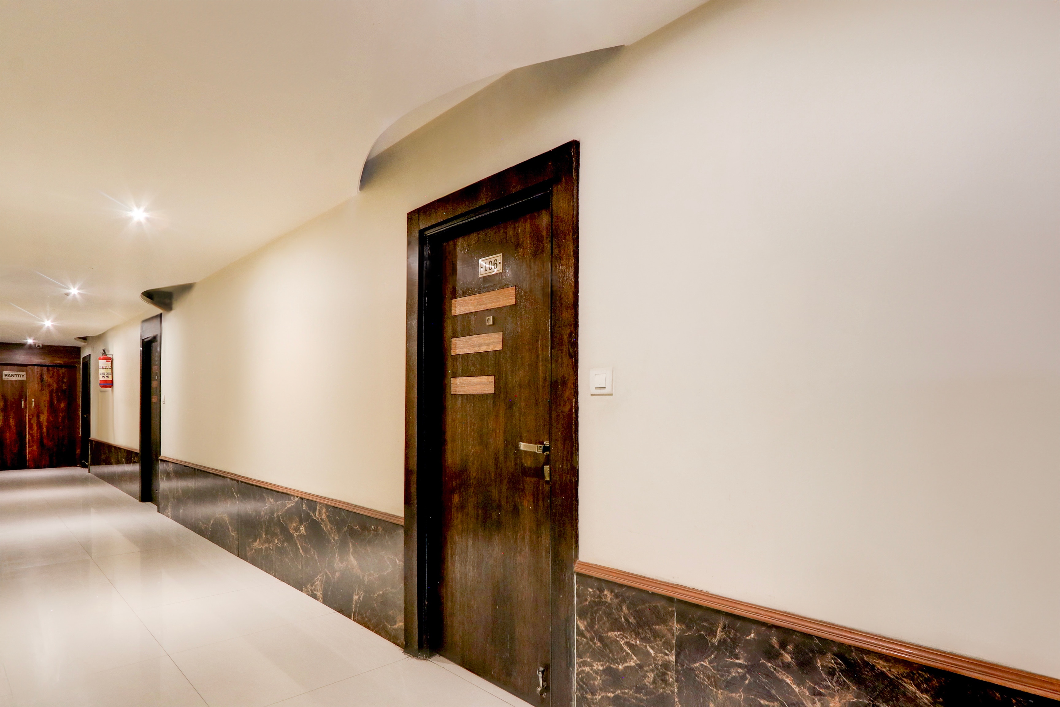 Super Townhouse Oak Madhapur Nera Regency in Hyderabad