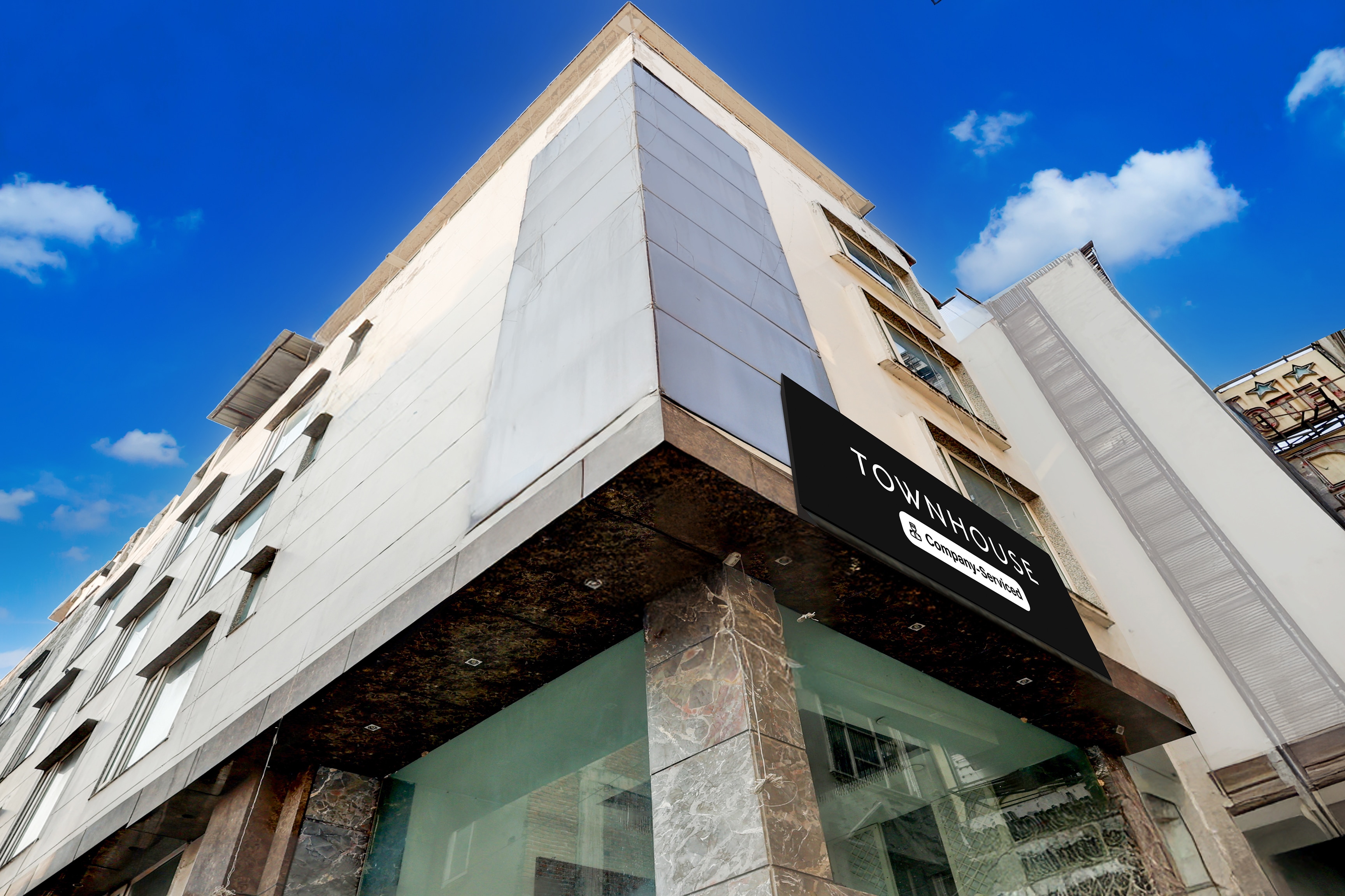 Super Townhouse Oak New Delhi Central Railway Junction Formerly Uppal International in Delhi