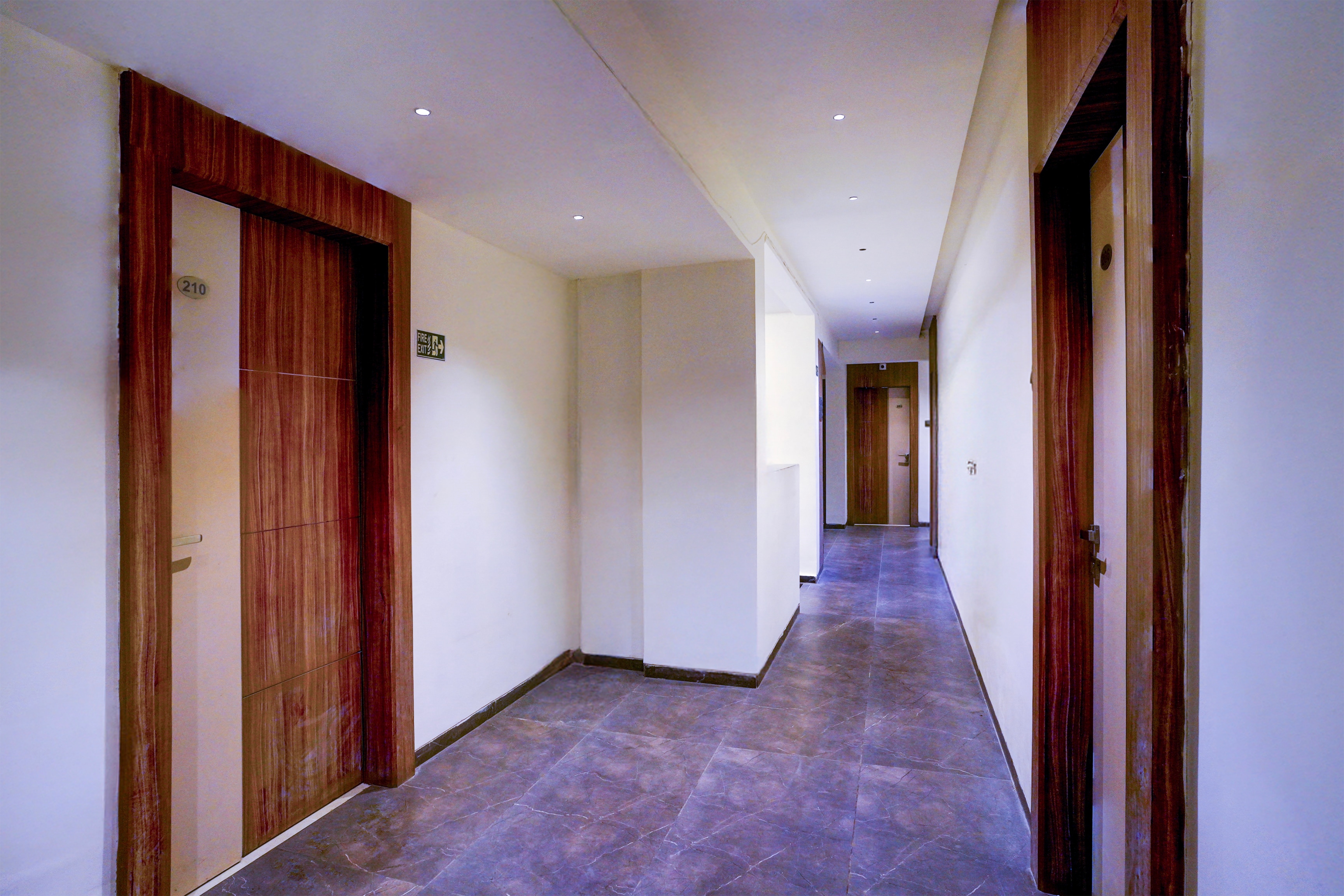 Super Townhouse Oak New Nashik Highway Kalyan Bhiwandi in Thane