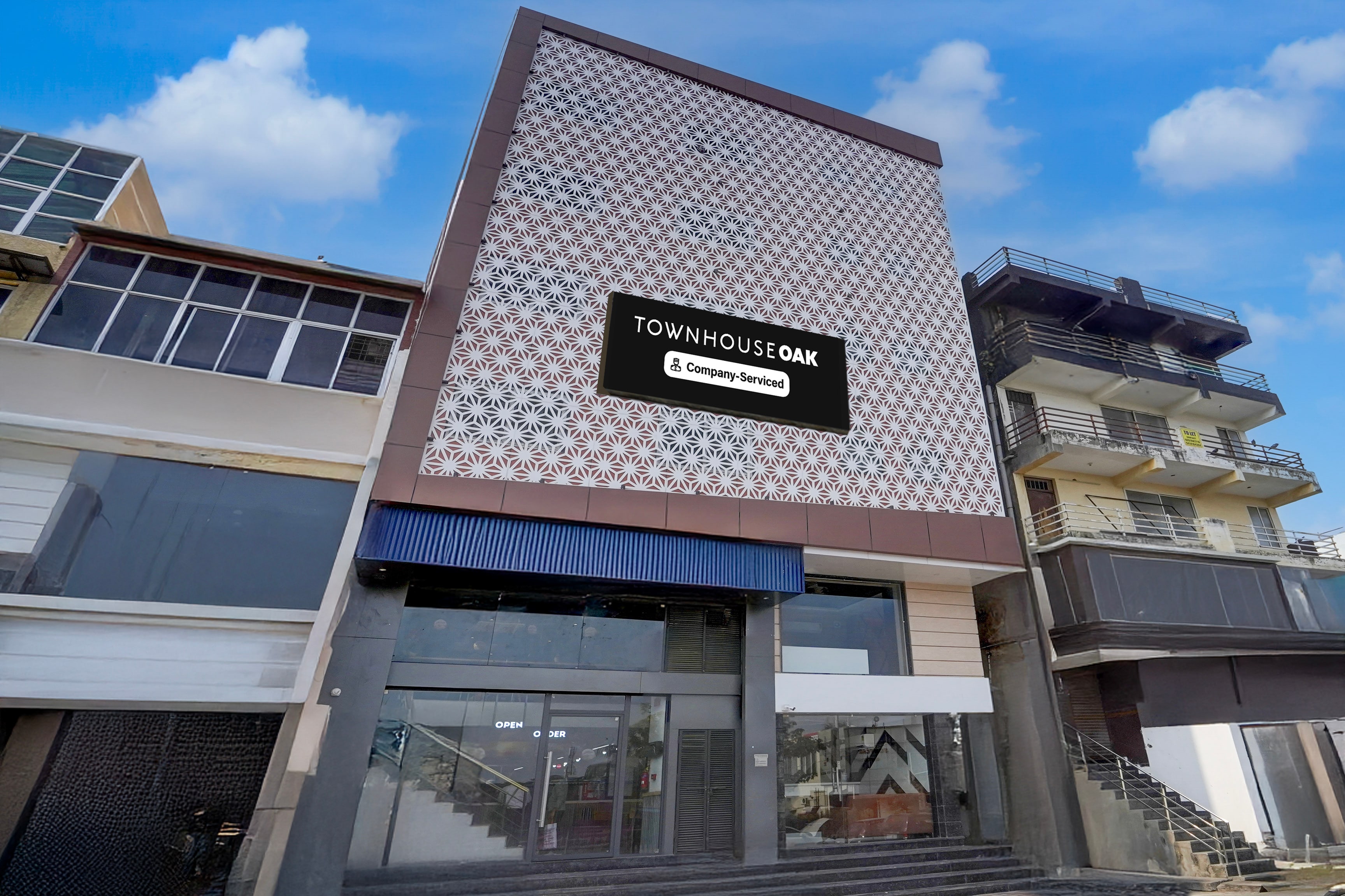 Super Townhouse Oak Railway Junction Kota Formerly Hotel Crosslane in Kota