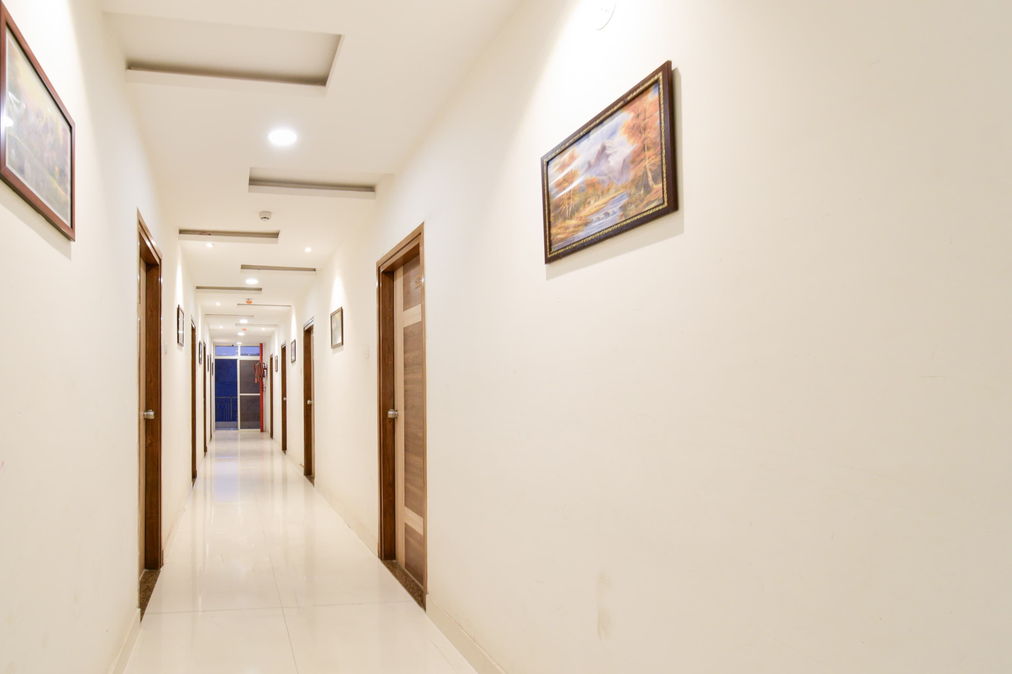 Super Townhouse Raniganj Formerly Devi Residency in Hyderabad