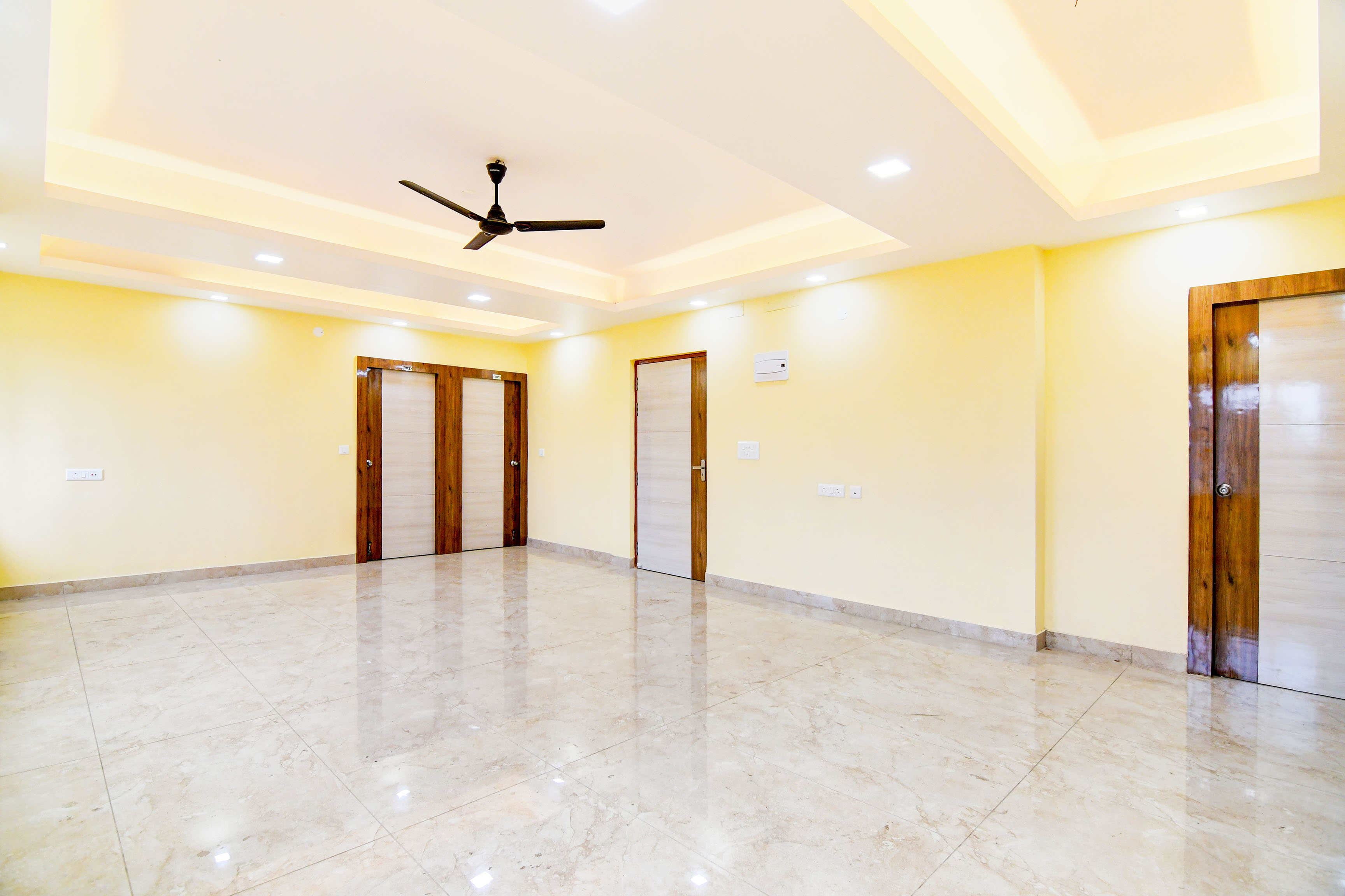 Super Townhouse Rosedale in Kolkata
