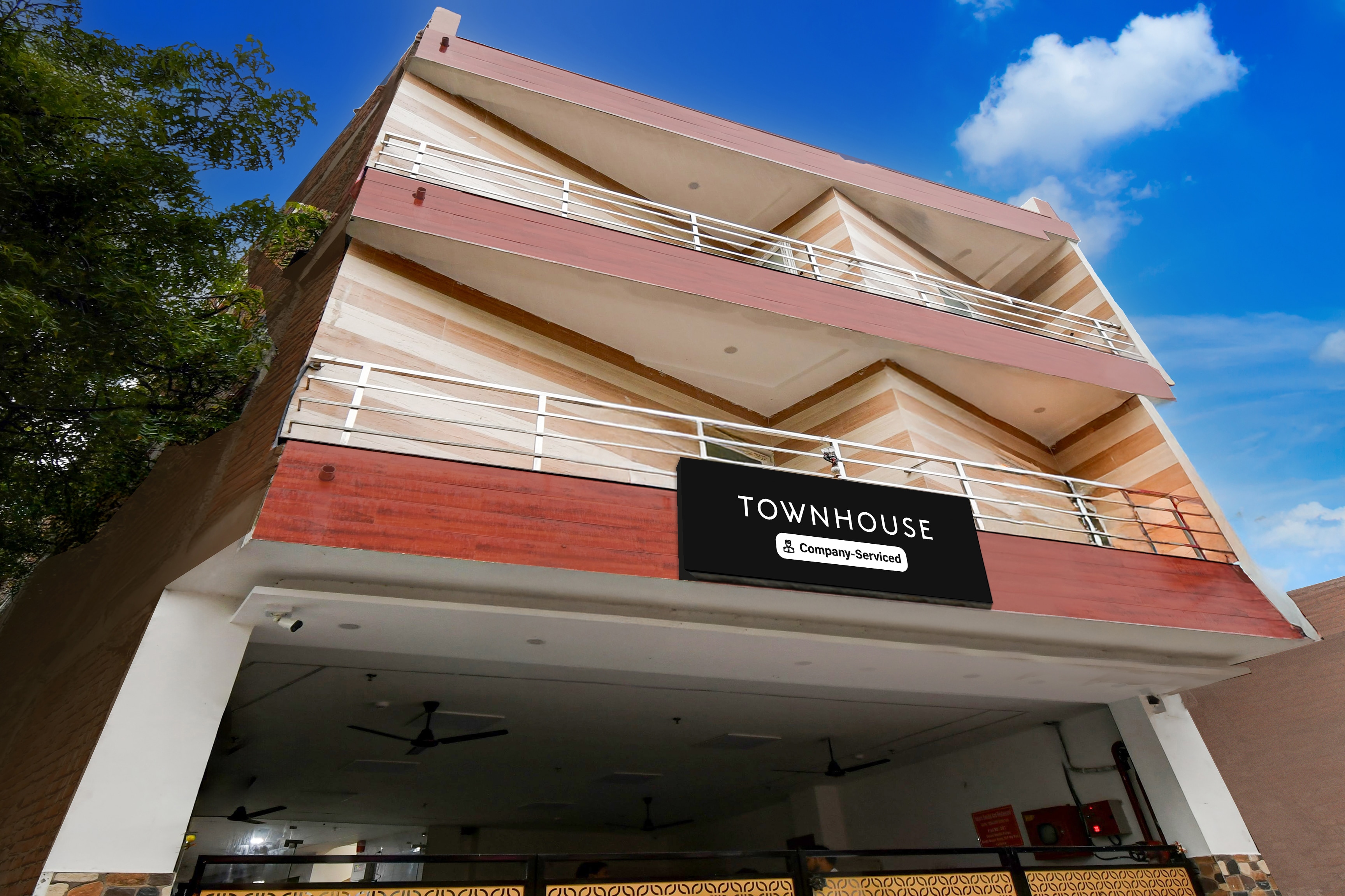 Townhouse Gomti Nagar Station Formerly Budget In in Lucknow