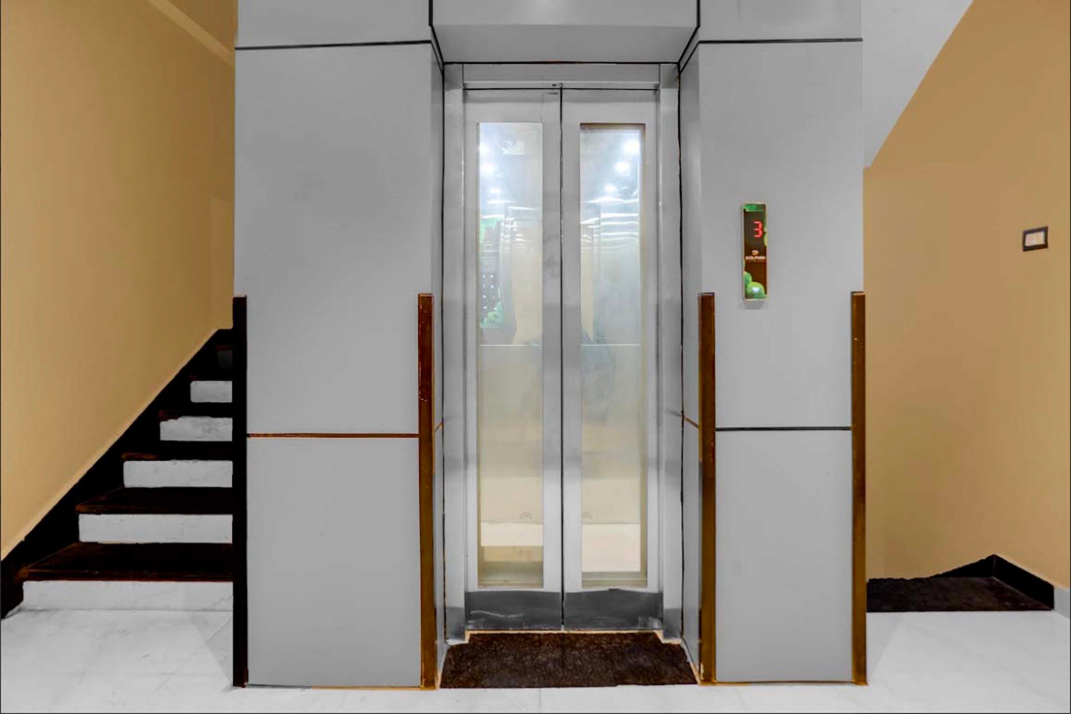 Townhouse Oak Kaal Bhairav Temple Varanasi in Varanasi